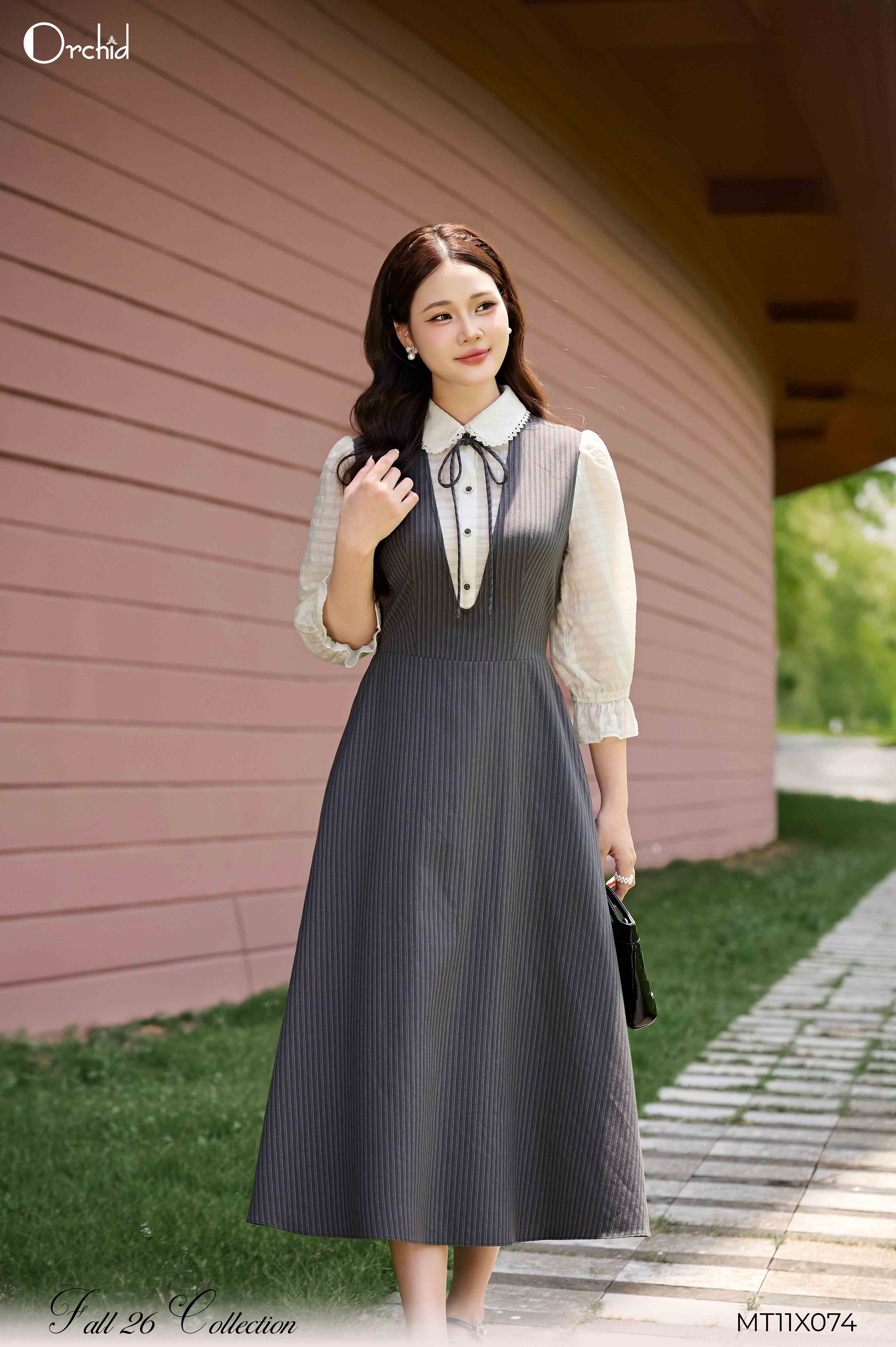MT11X074 - Đầm twill silk kẻ sọc