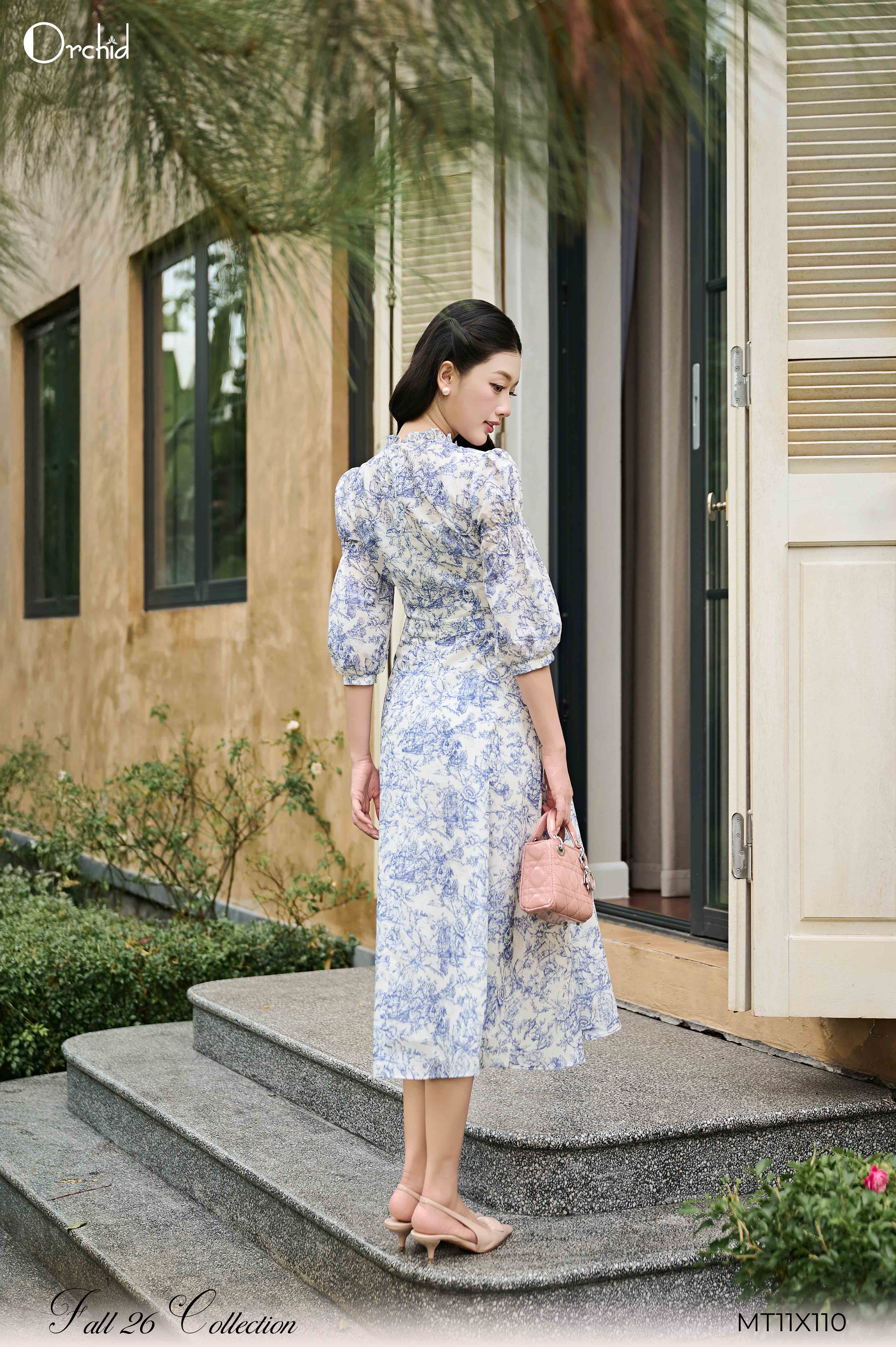 MT11X110 - Đầm đũi hoa xanh