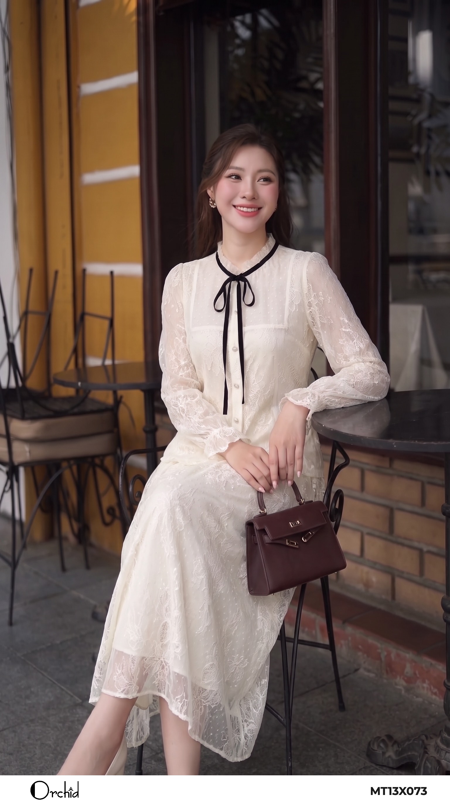 MT13X073 - Bộ ren hoa kim sa 3D