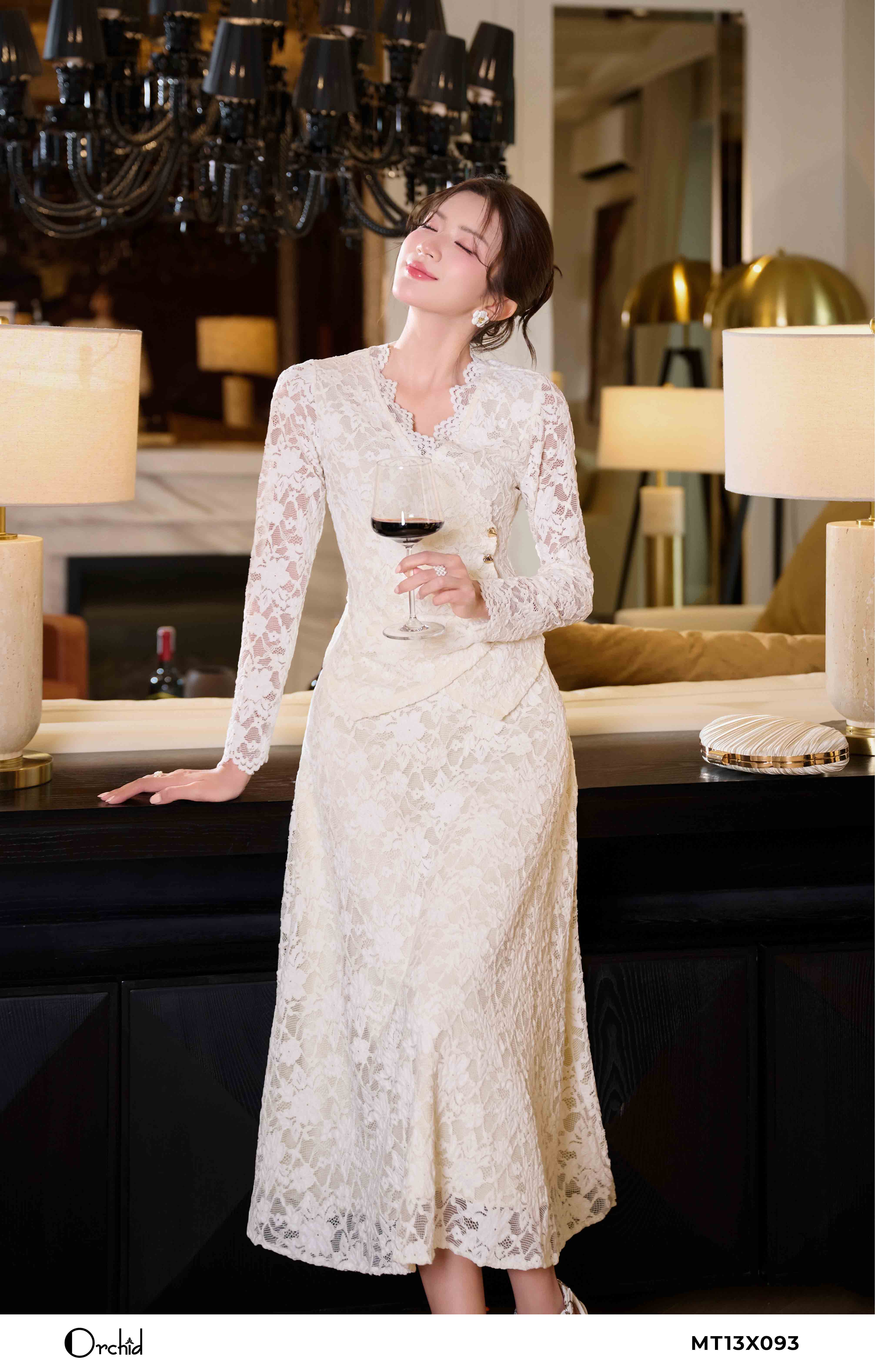 MT13X093 - Bộ ren nhung hoa
