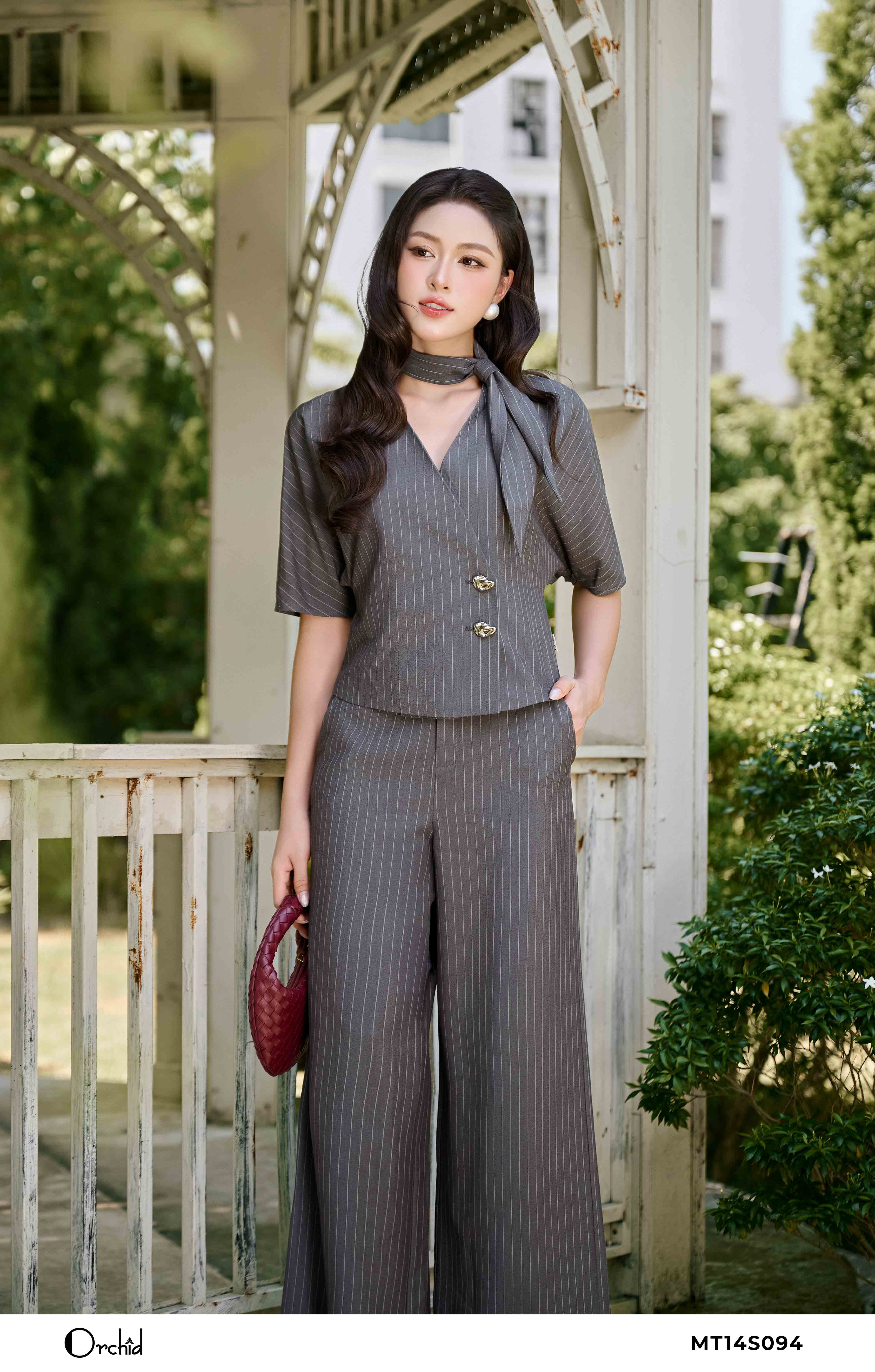 MT14S094 - Bộ twill silk kẻ sọc