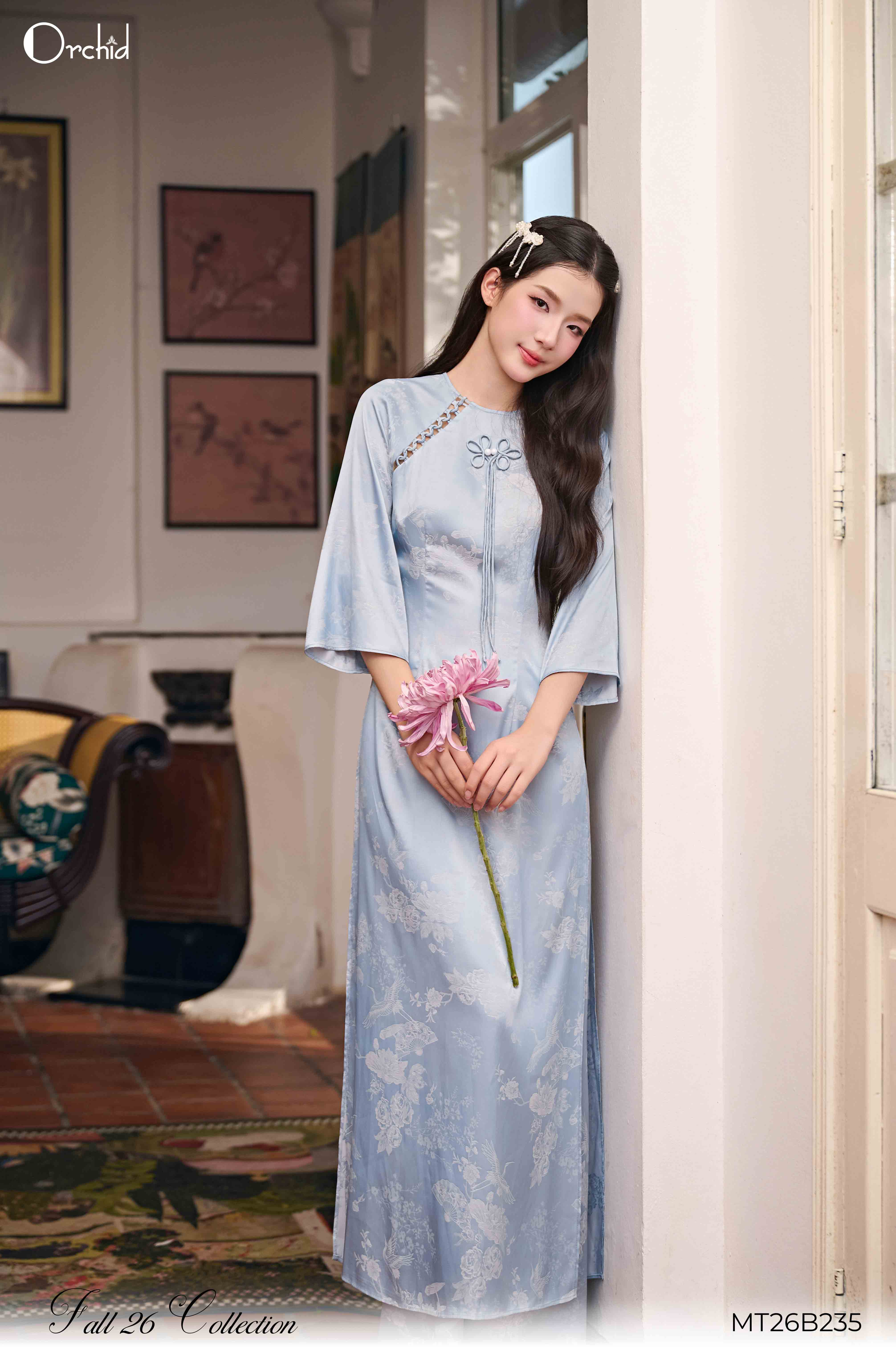 MT26B235 - Áo lụa họa tiết hoa chim hạc