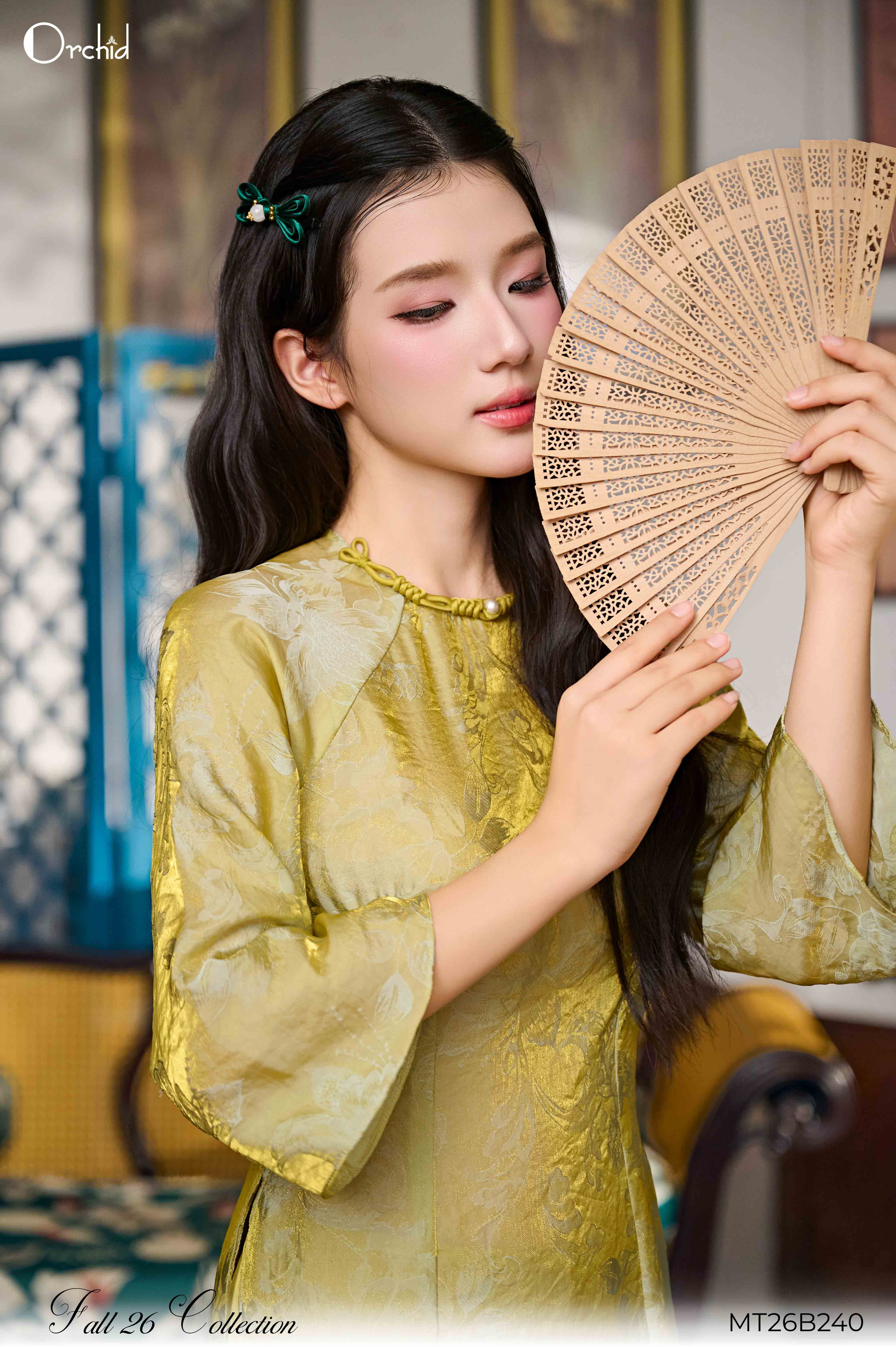 MT26B240 - Bộ áo dài tơ ánh họa tiết hoa nổi