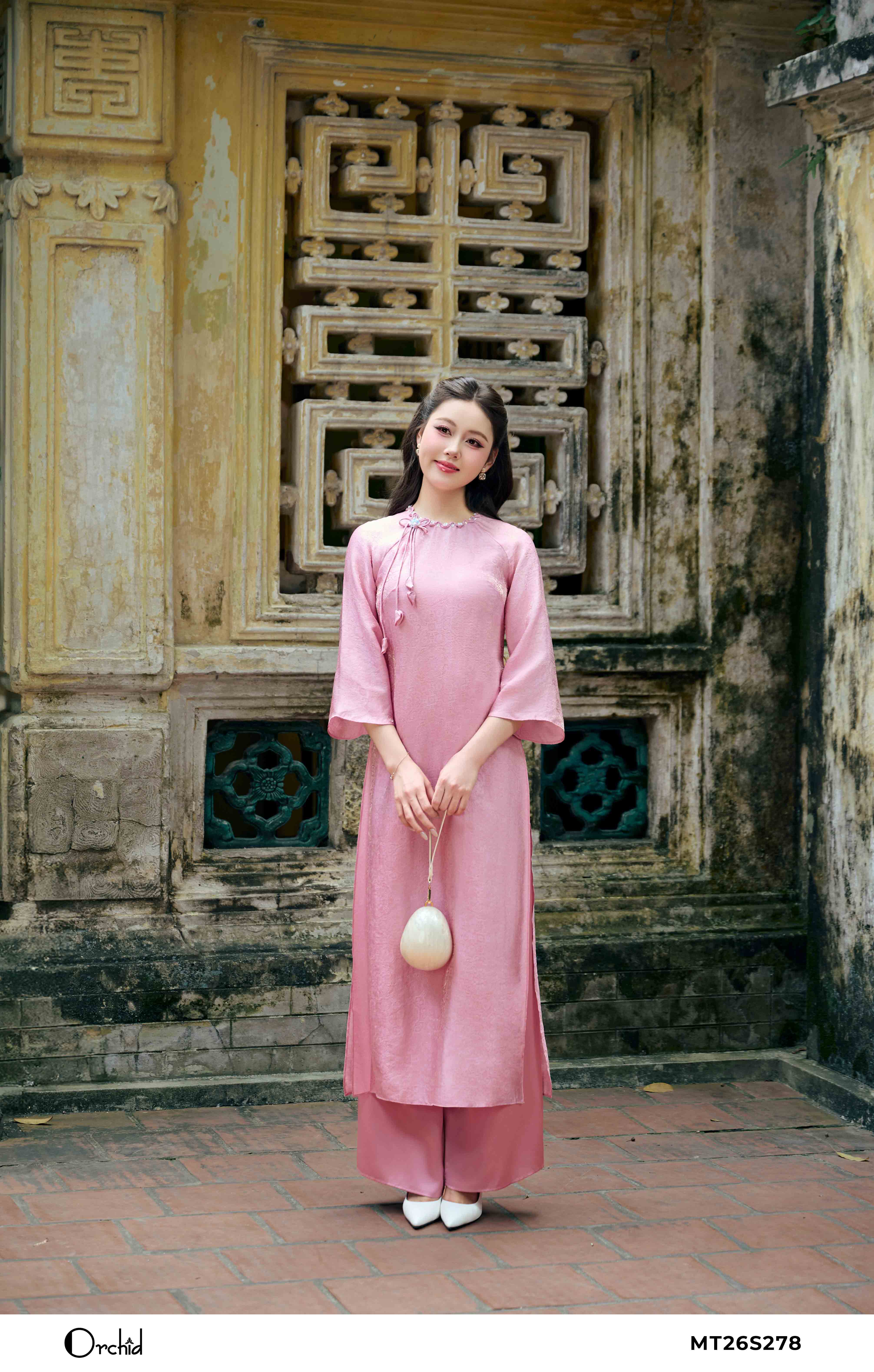 MT26S278 - Áo dài tơ ánh họa tiết