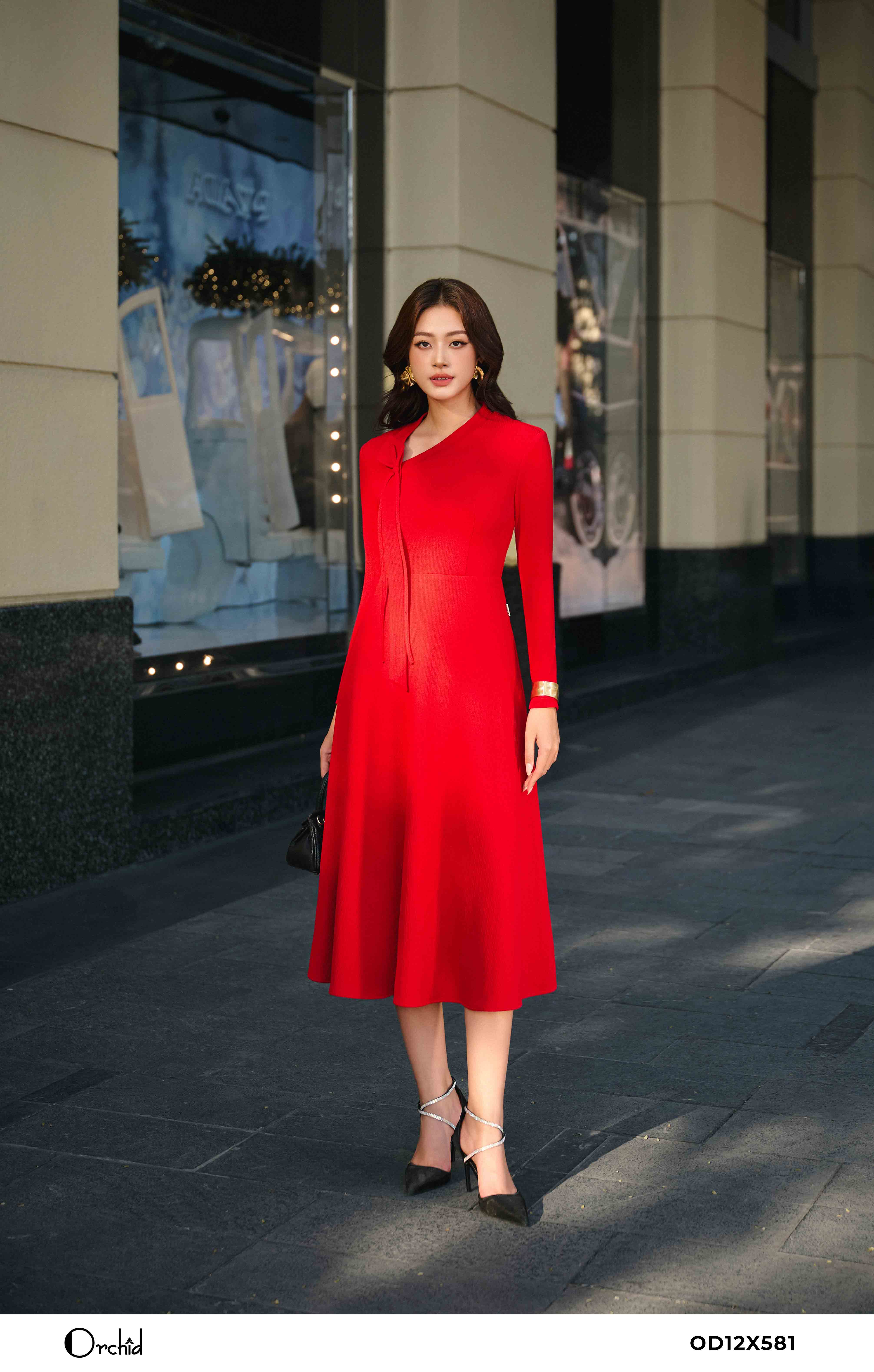 OD12X581 - Đầm len gân sóng