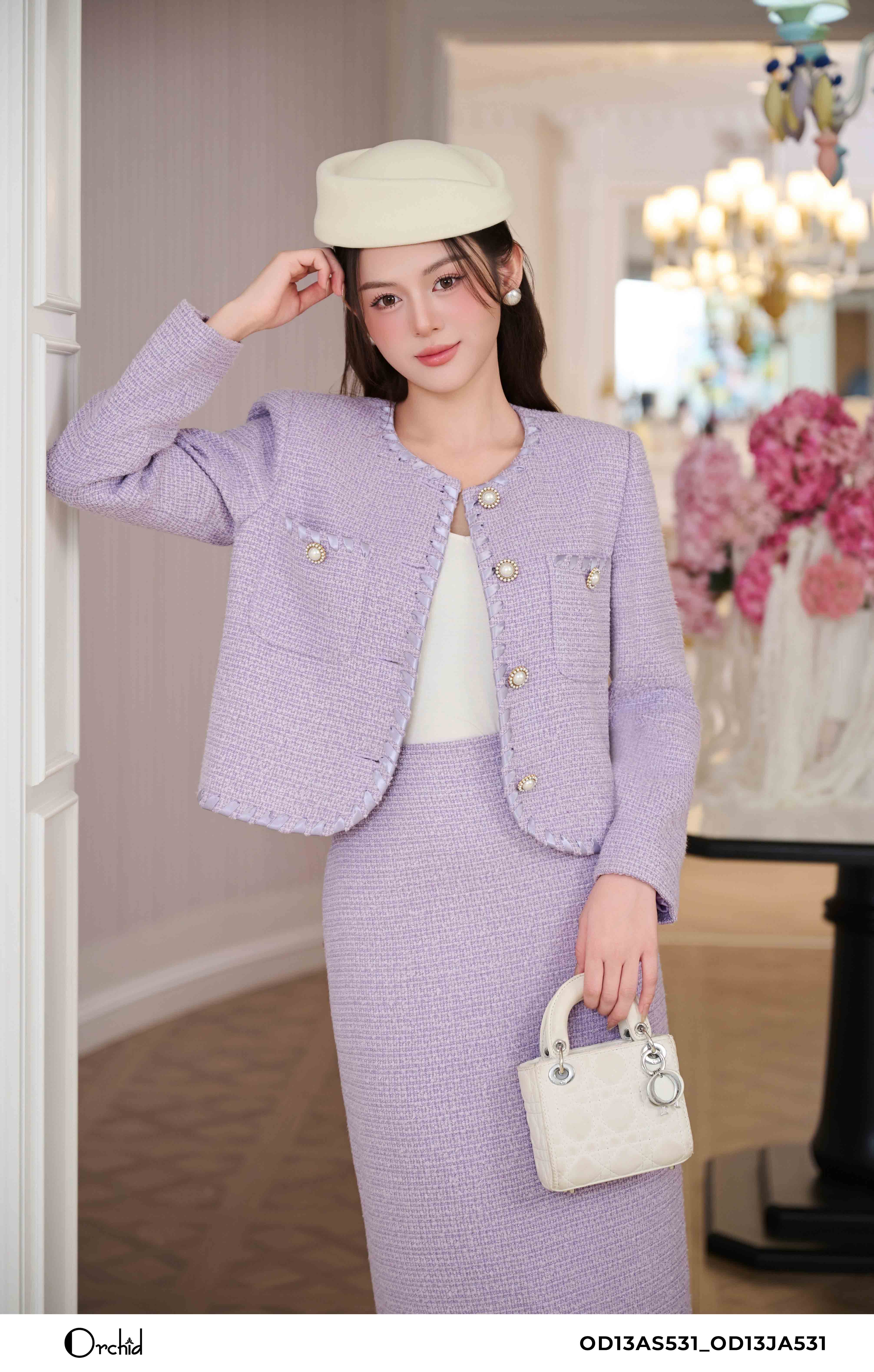 OD13AS531 - Bộ dạ tweed kẻ kim tuyến