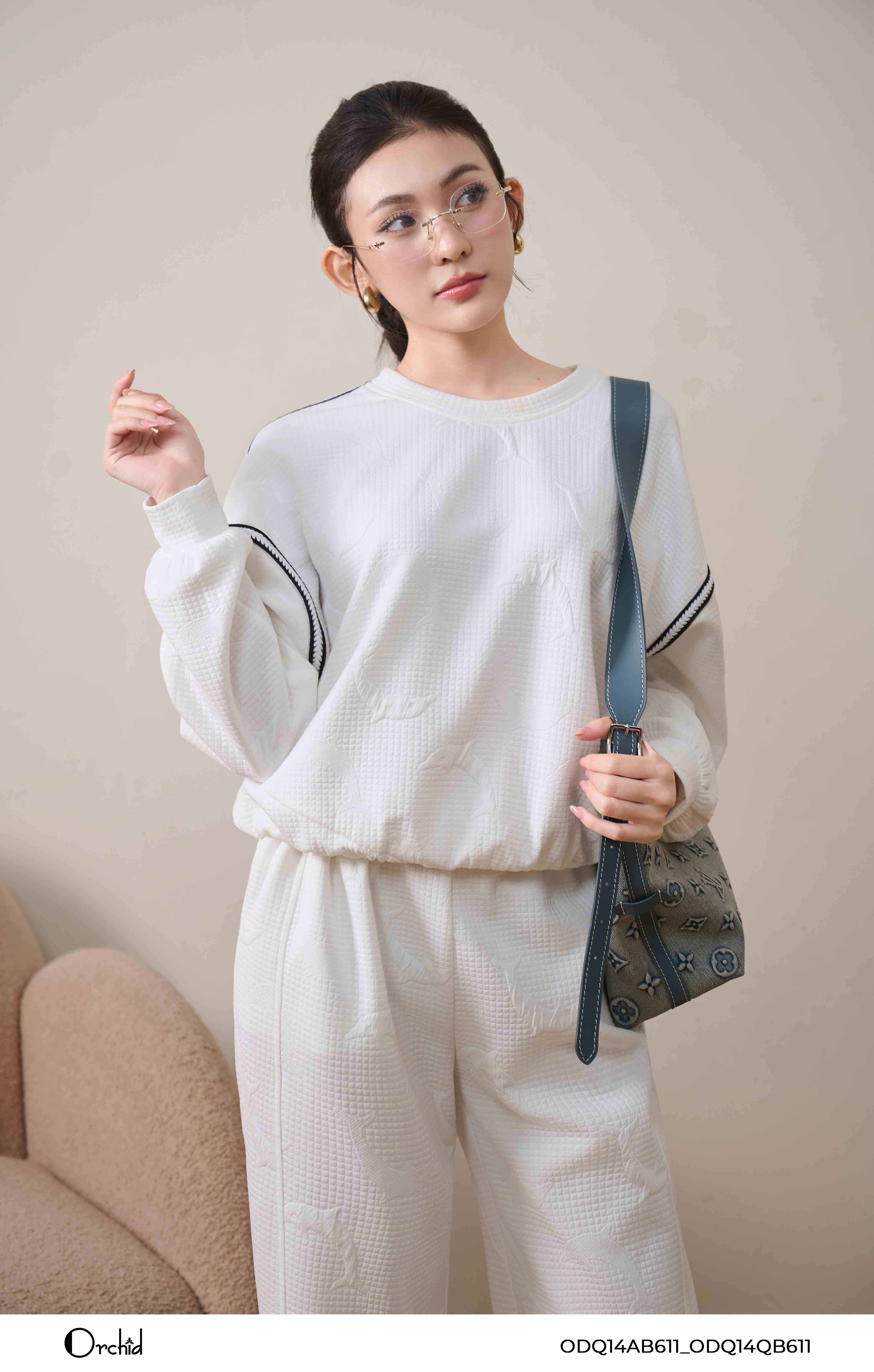 ODQ14AB611 - Bộ Umi xốp kẻ họa tiết cá heo