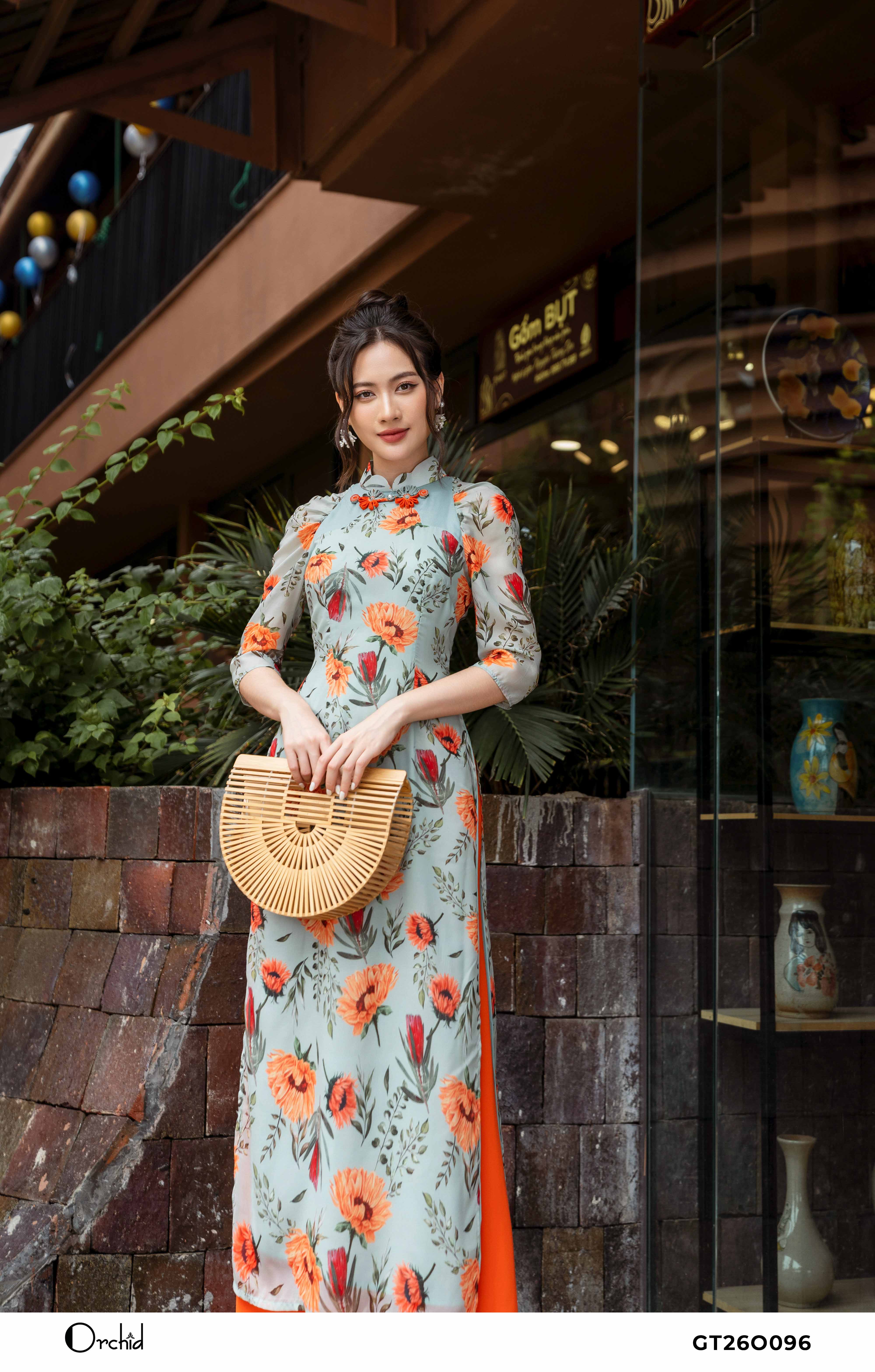Góc ảnh áo dài nữ sinh Việt Nam đẹp dịu dàng, thướt tha số 1