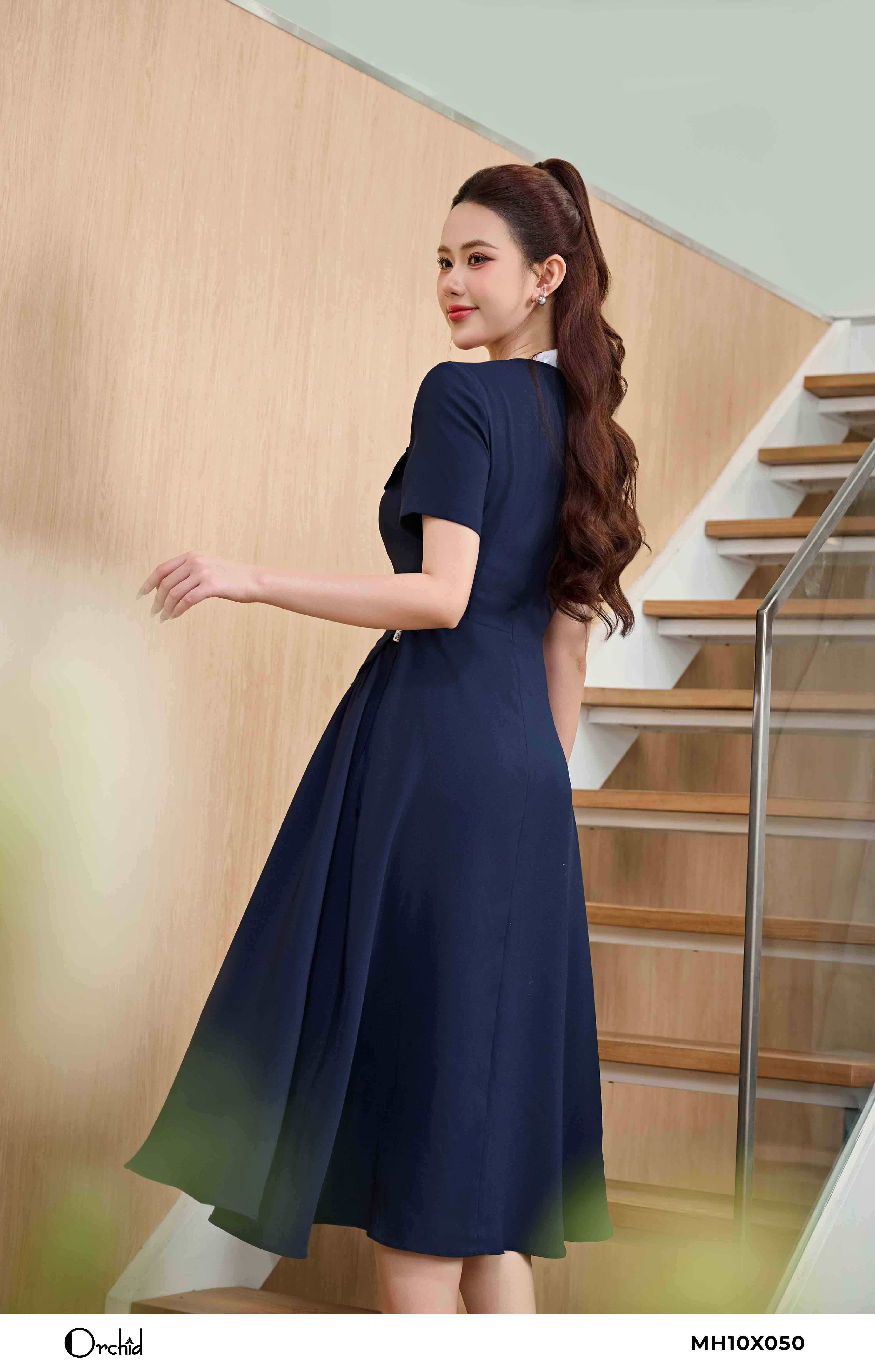 MH10X050-Dam-twill-silk-2.jpg?v=1774516386
