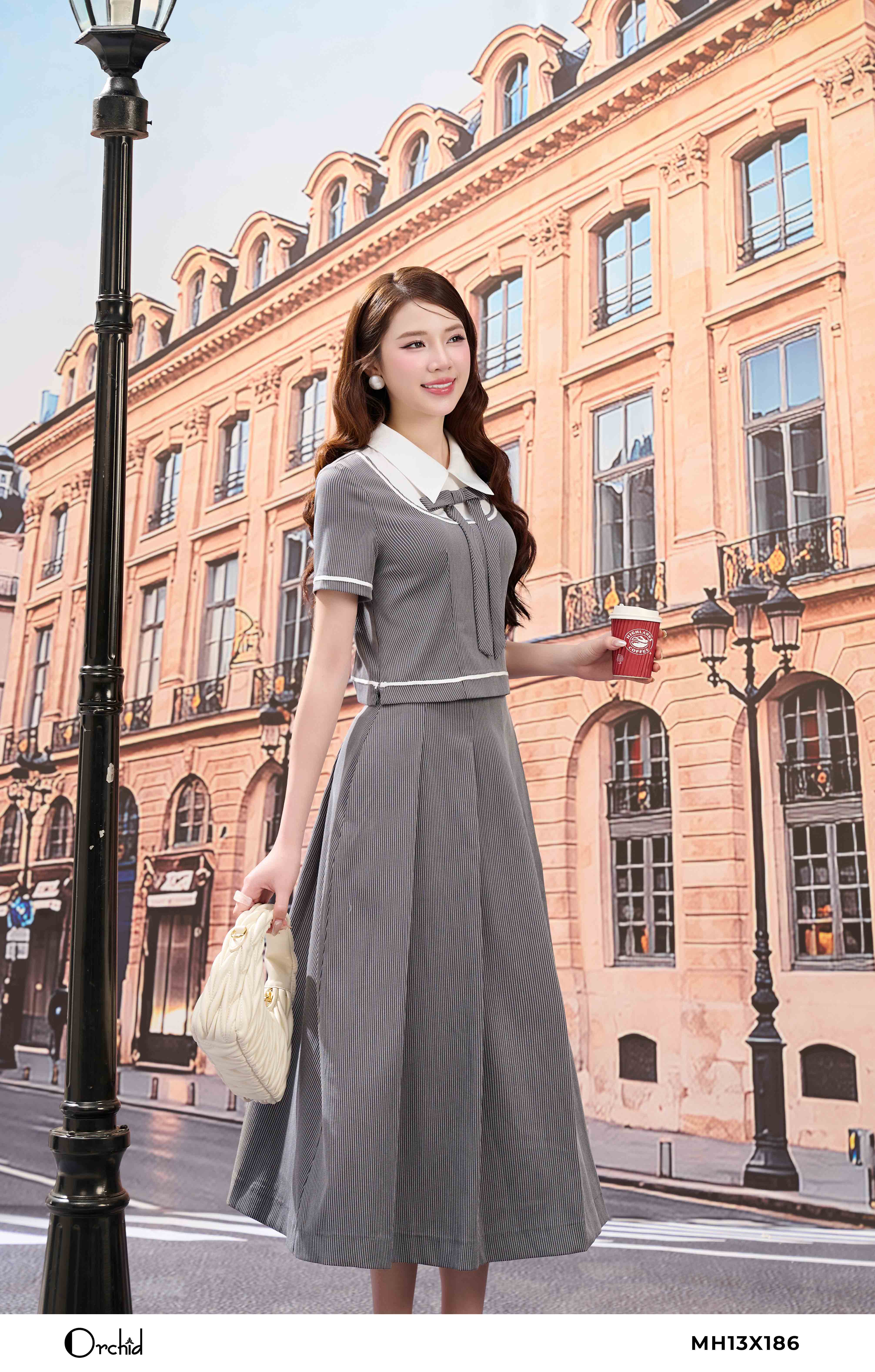 MH13X186-Bo-twill-silk-1.jpg?v=1776653997