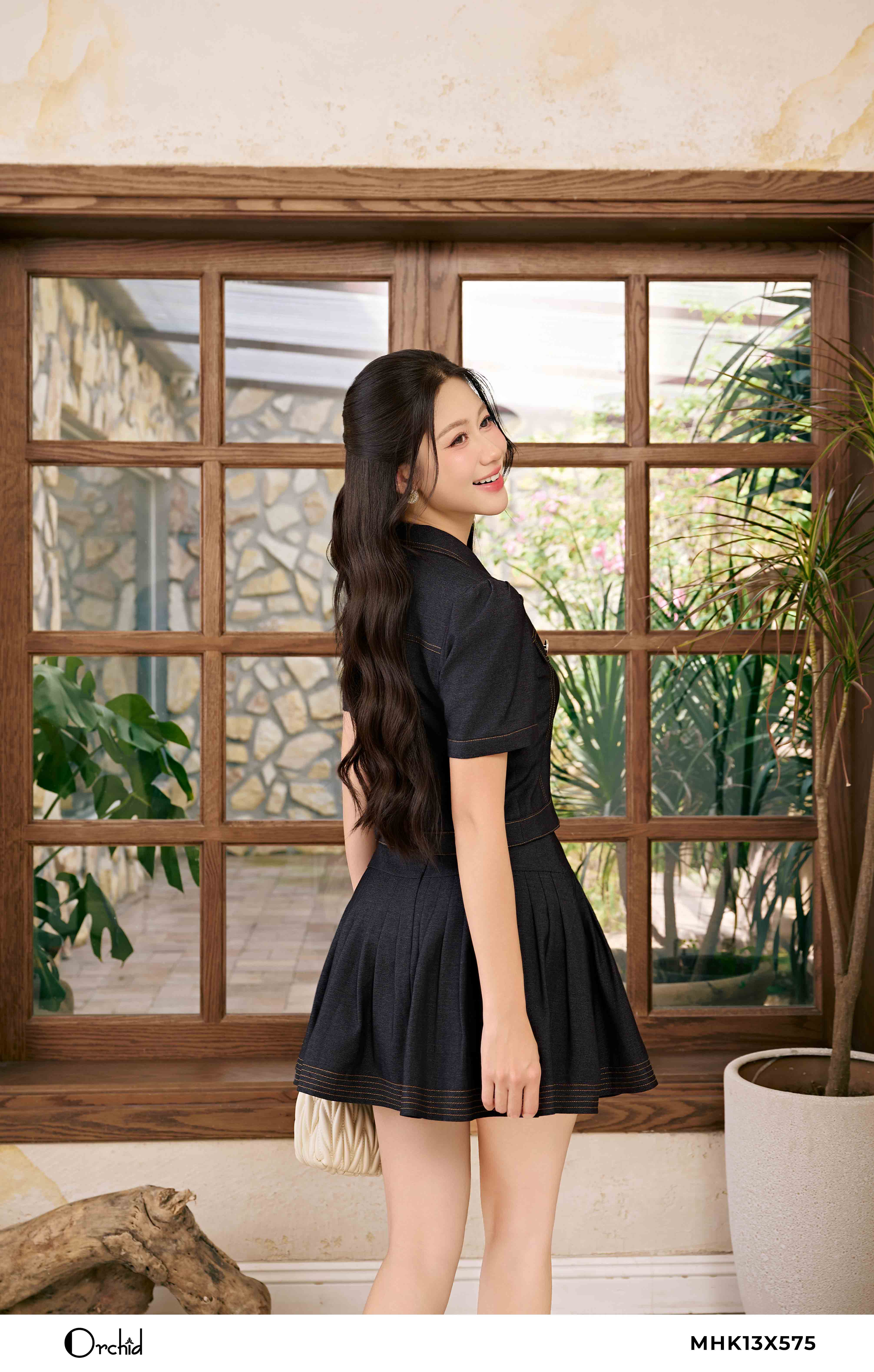 MHK13X575-Bo-denim-2.jpg?v=1780886870