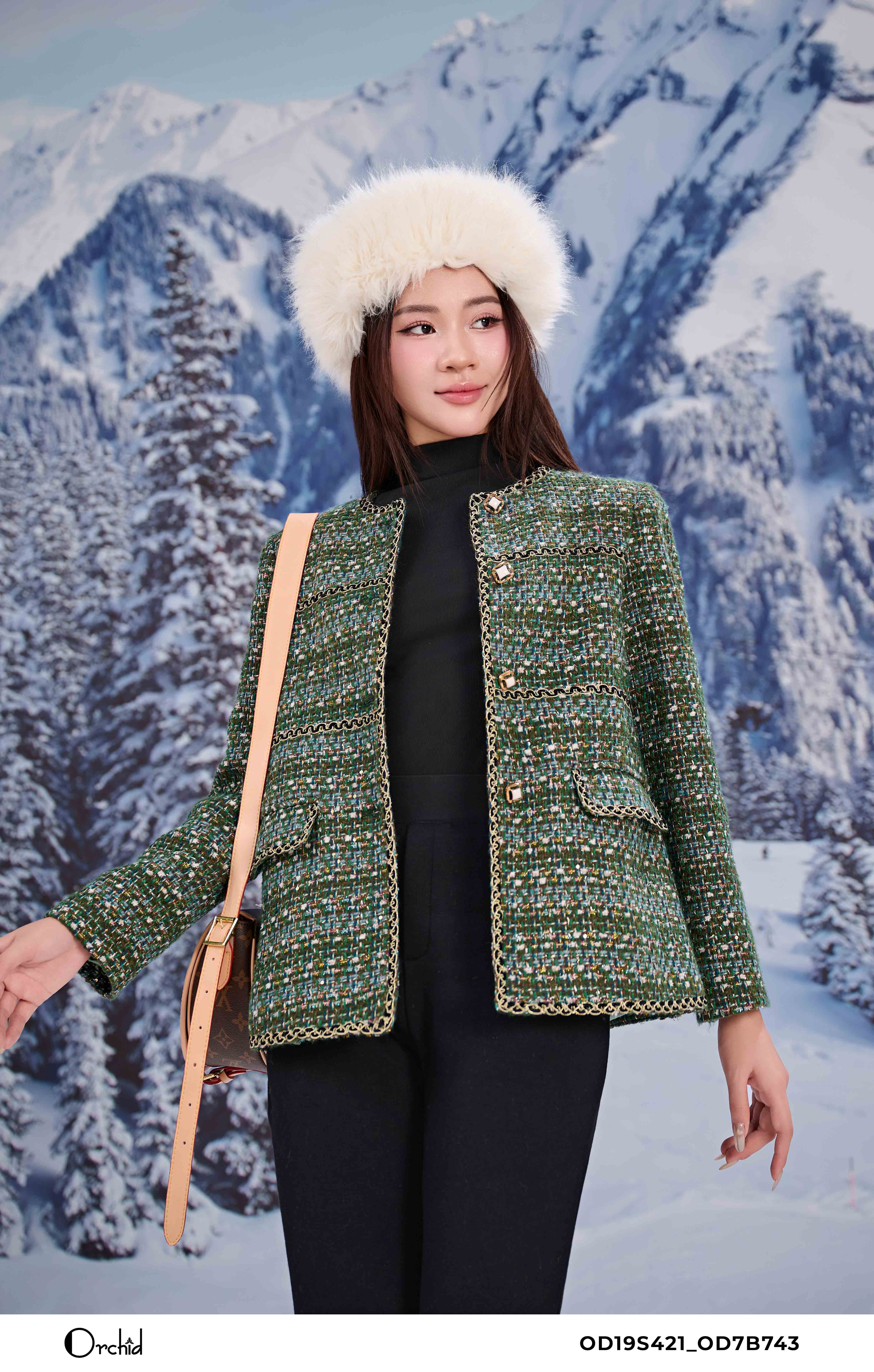 OD19S421-Ao-khoac-da-tweed-kim-tuyen_OD19S421_OD7B743 2.JPG