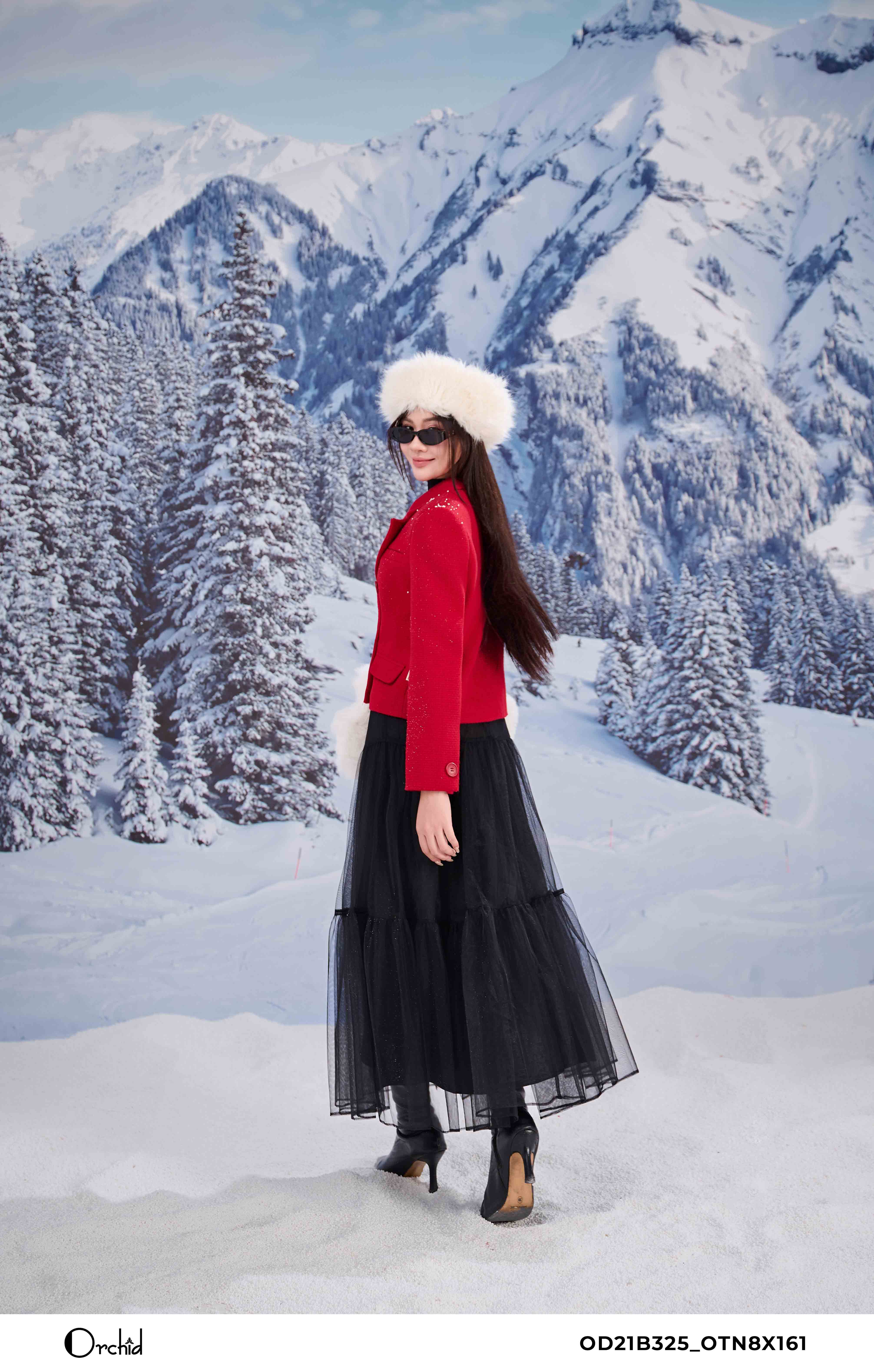 OD21B325-Ao-khoac-da-tweed_OD21B325_OTN8X161 4.JPG