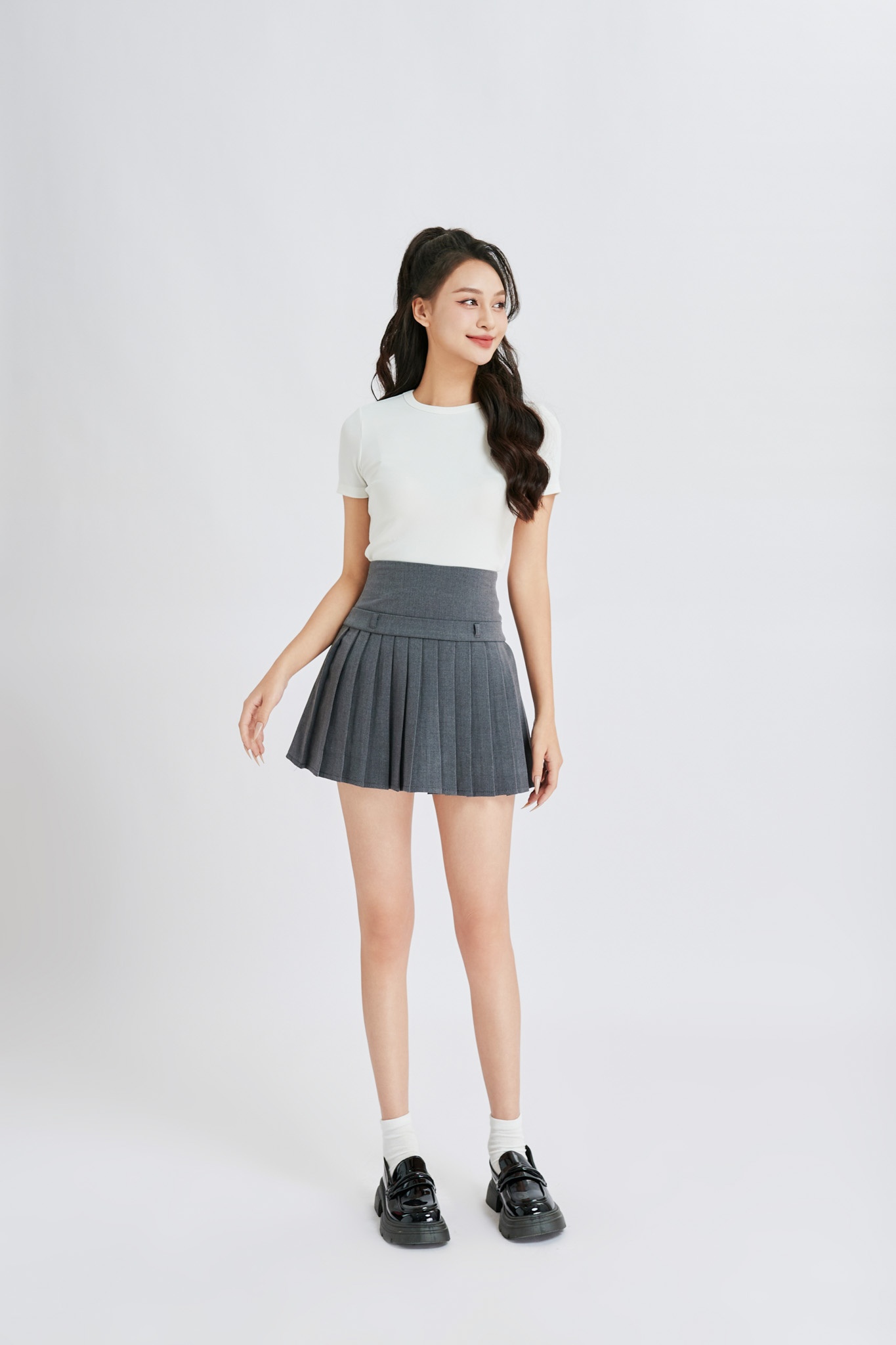 Áo phông nữ cổ tròn croptop 24H-08, By and By