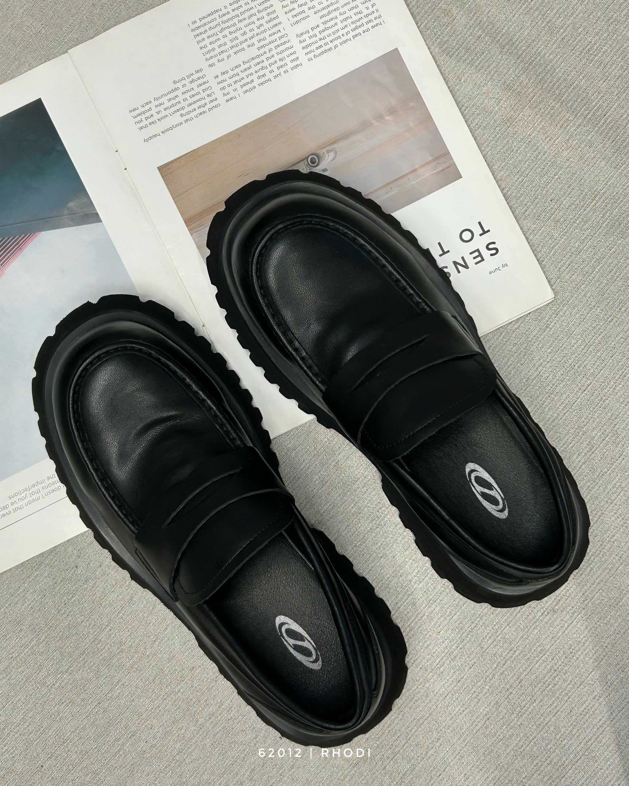 Giày loafer đen 62012-1 YH