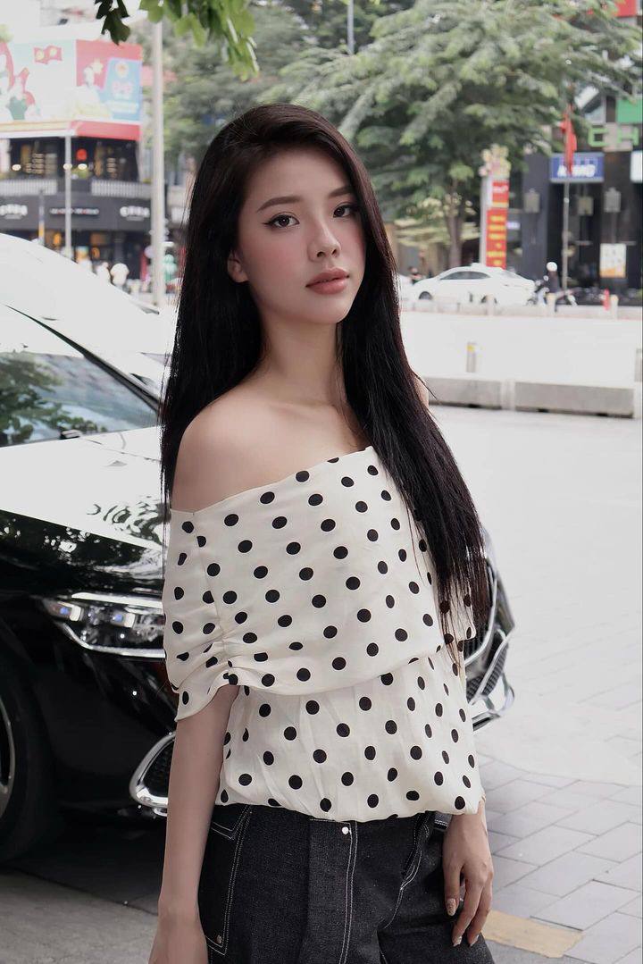 #WEARHERZIG ENTWINED TOP AS SEEN ON HERZIGIRL @hanhdung89