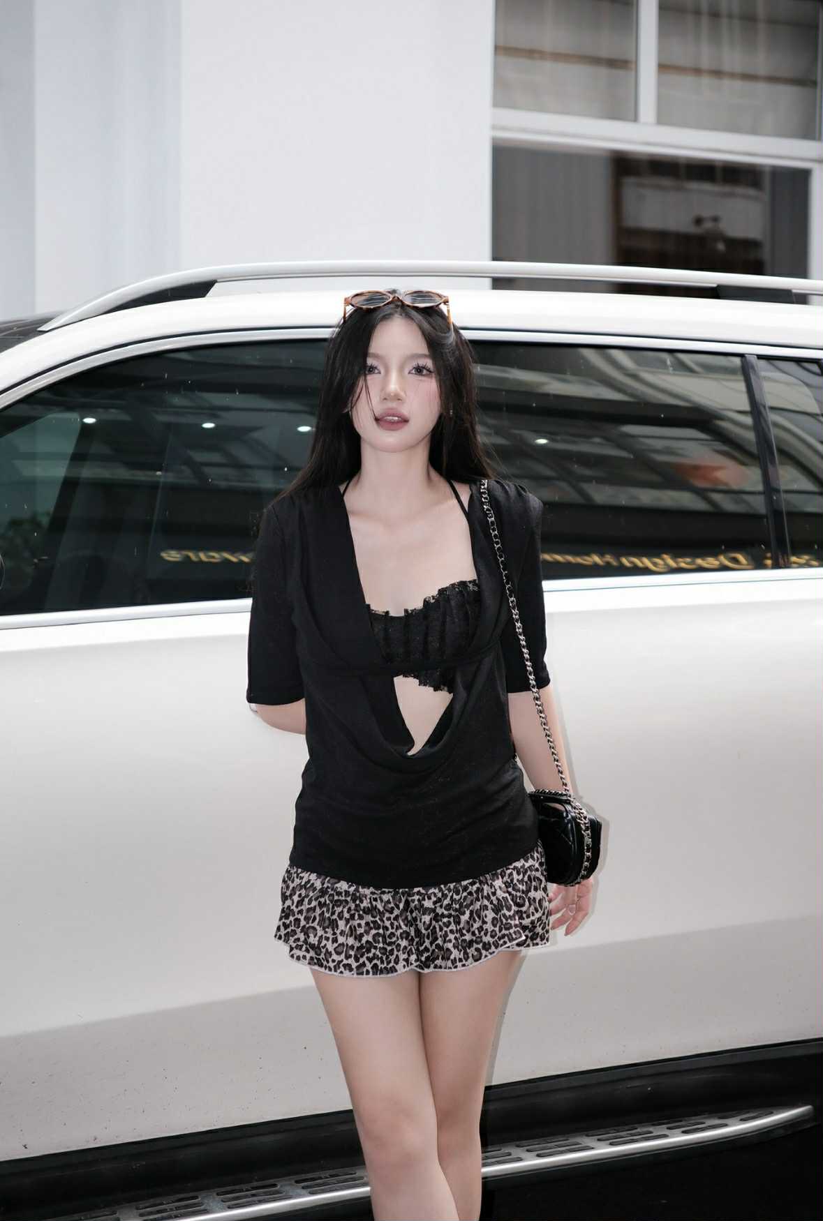 #WEARHERZIG TANGLED TOP AS SEEN ON HERZIGIRL TRAM ANH