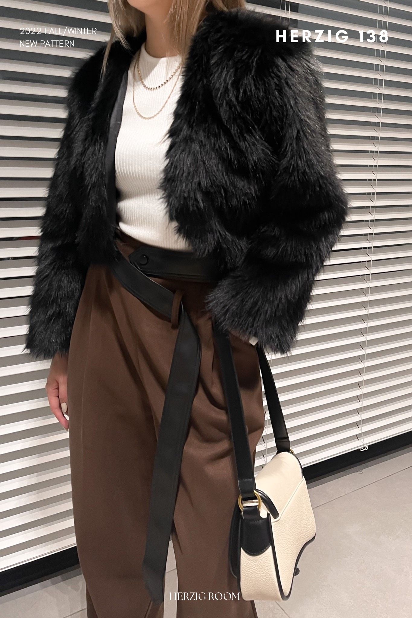 Áo khoác lông croptop không cúc