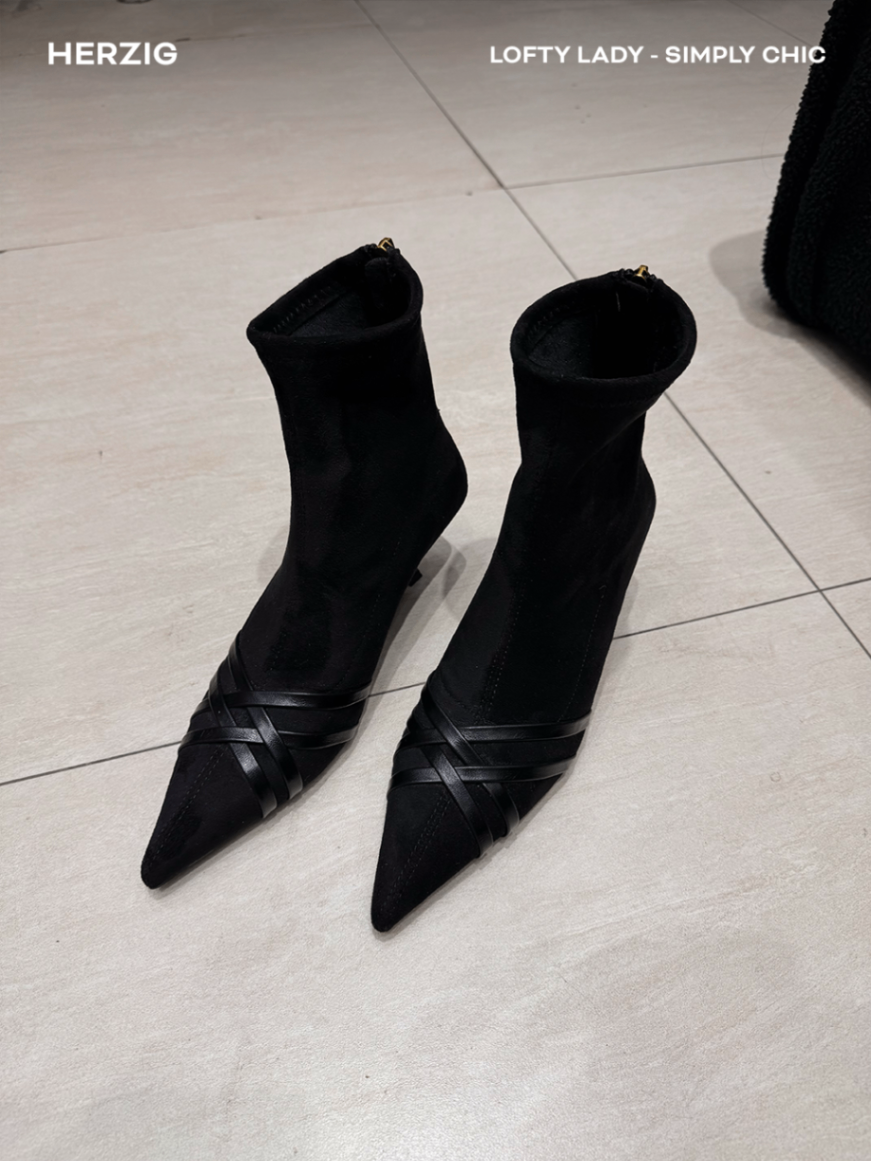 Boots thấp cổ da lộn đan X da bóng