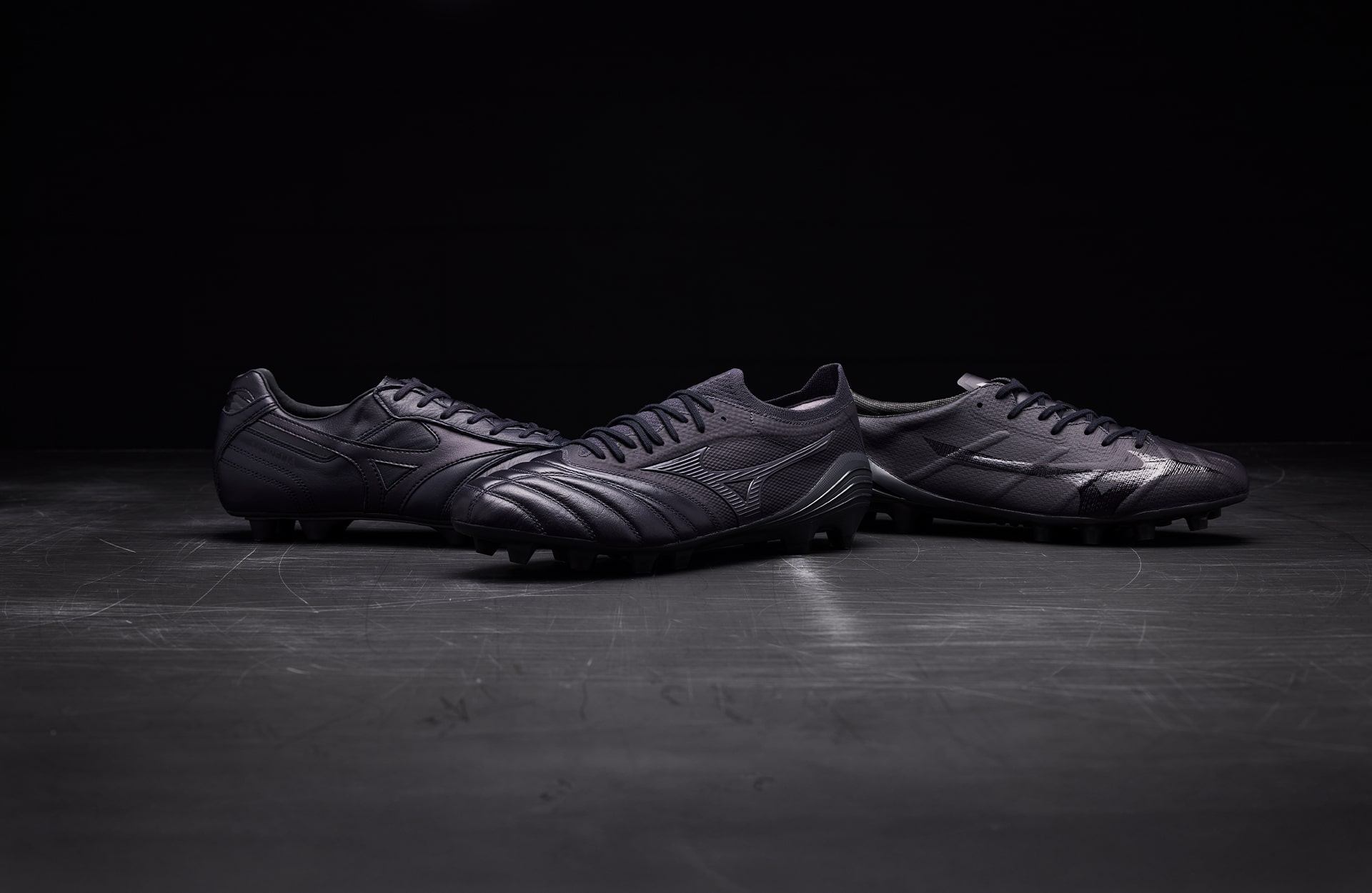 Mizuno Innovation Pack - Tối giản & Công nghệ (4/2025)