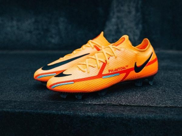 Nike Phantom GT 2 (Laser Orange / Black / Total Orange)