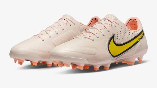 Nike Tiempo Legend 9 Lucent Pack 1