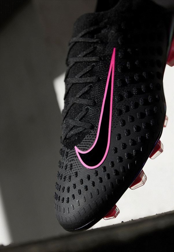 Nike Phantom Ultra Venom 4