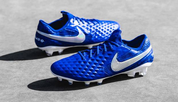 Nike Tiempo Legend 8