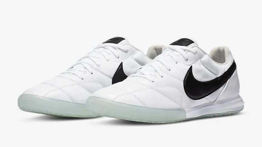 Phiên bản đế IC của Nike Premier rất được ưa chuộng