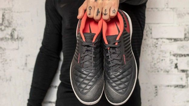 Nike Lunar Gato 2 – Sự trở lại của huyền thoại sân Futsal 02