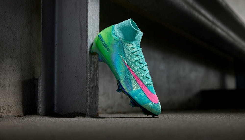 Nike Mercurial Superfly 10 'Cosmic Speed 2' - Hyper Turquoise/Pink