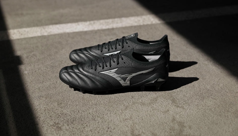 Morelia Neo 4 Beta 'Unlimited Black’ ( 8/2024)