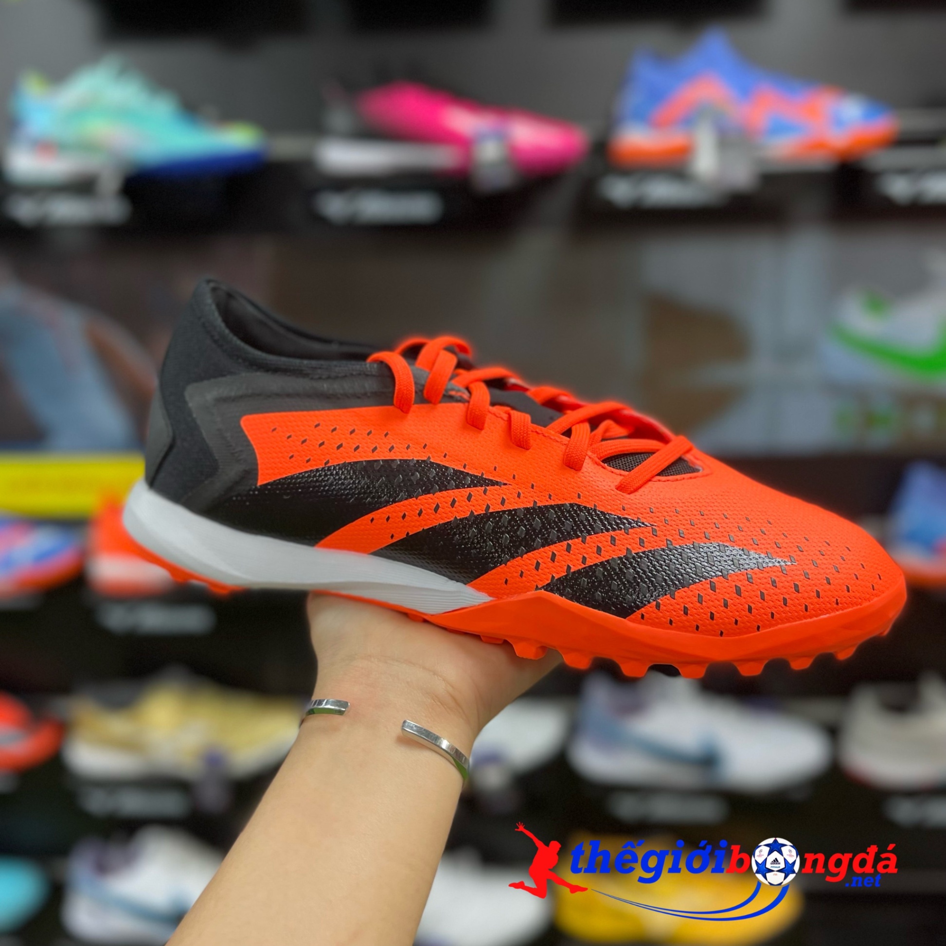 Adidas Predator Accuracy.3 L TF - Cam/Đen - GW4641