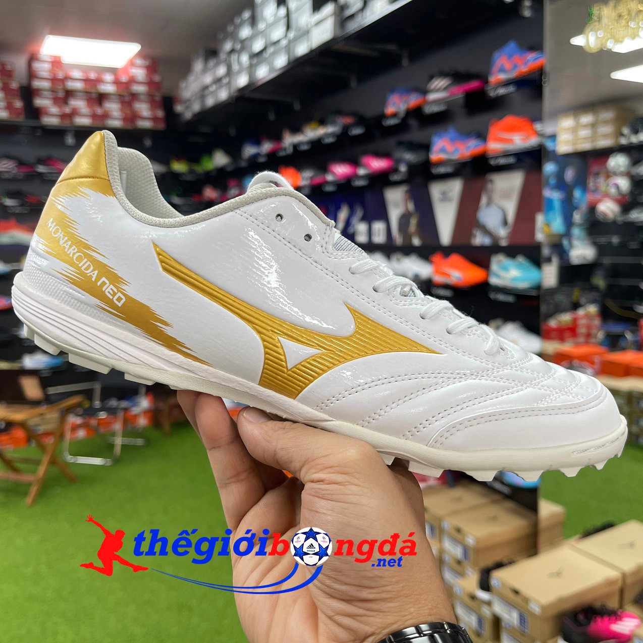 Mizuno Monar Neo Sala Pro TF Tr/Vàng  Q1GB232152