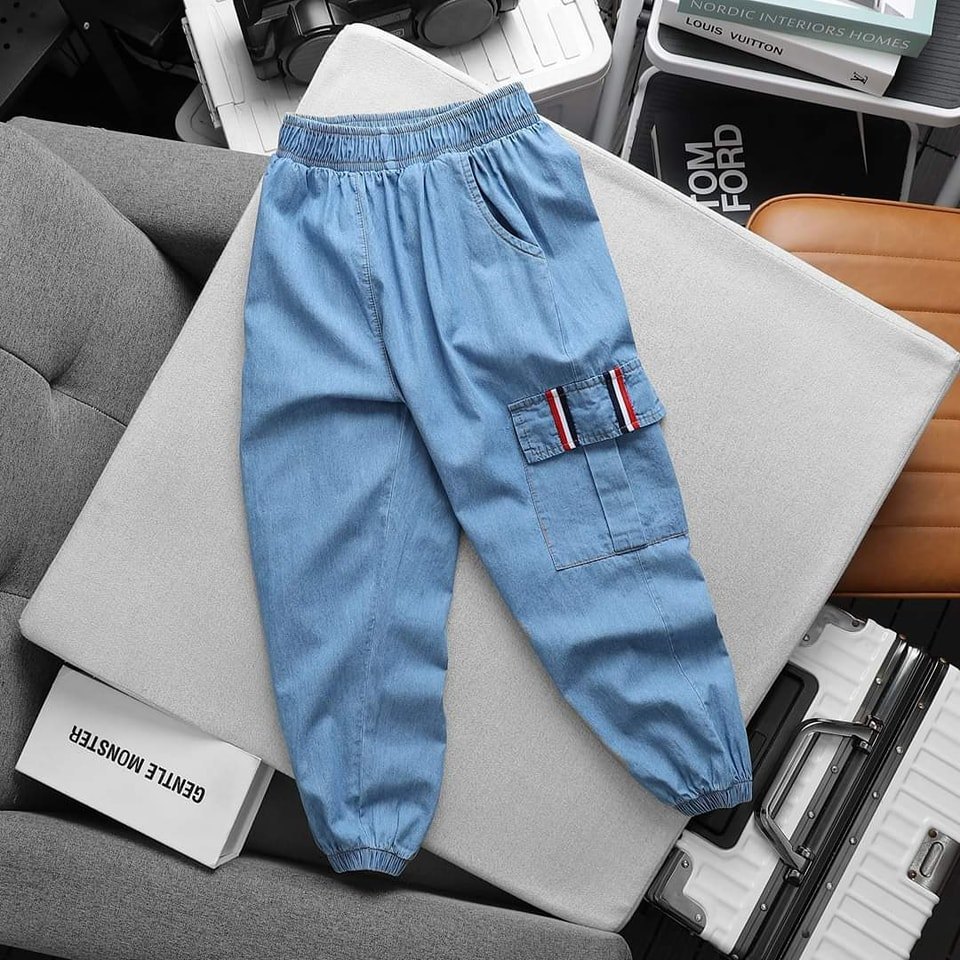 QUẦN JEAN TOMMY BÉ TRAI XANH NHẠT
