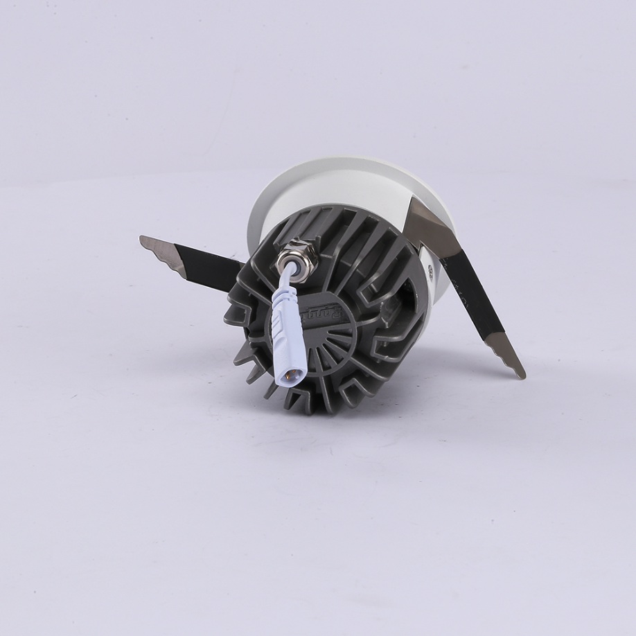 Đèn LED âm trần Downlight xoay góc AT22 60/12W
