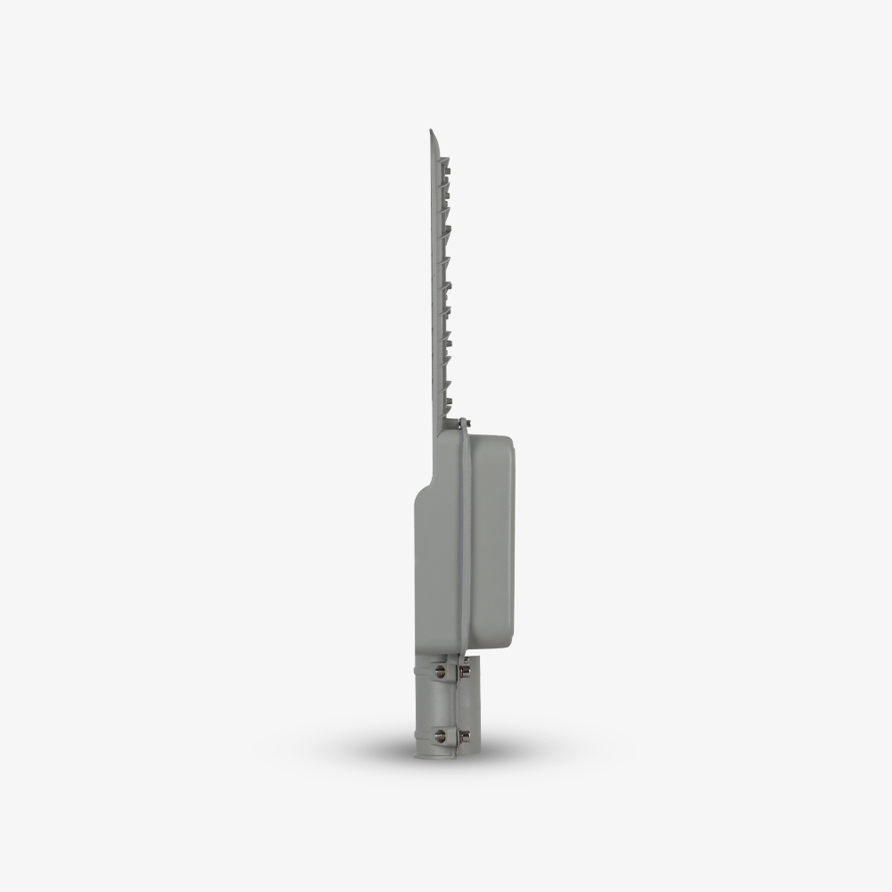 Đèn LED chiếu sáng đường năng lượng mặt trời 320W CSD05.SL.RF 320W