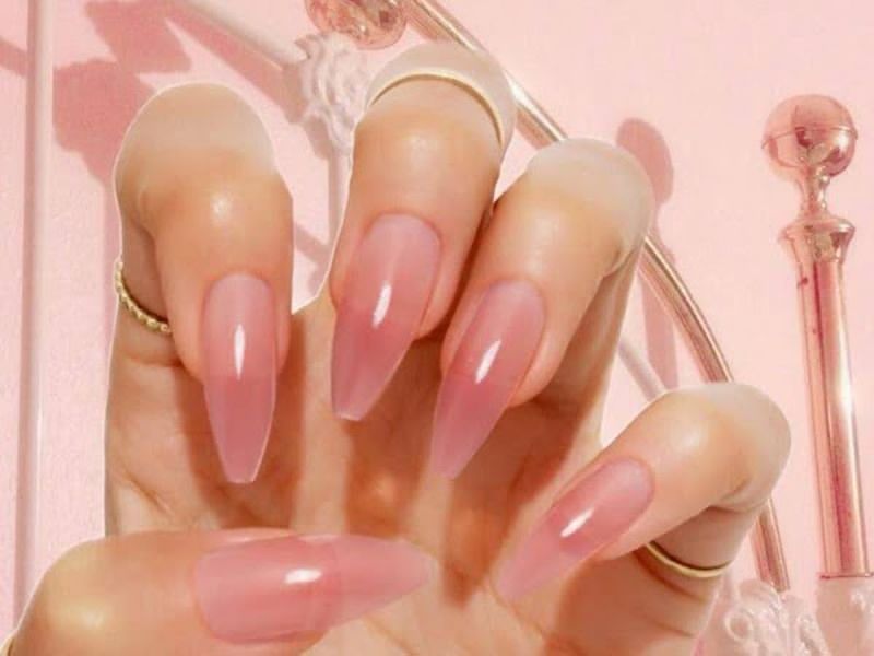 Nail cô dâu trong suốt