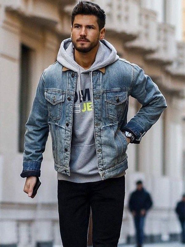 Áo hoodie và quần jean