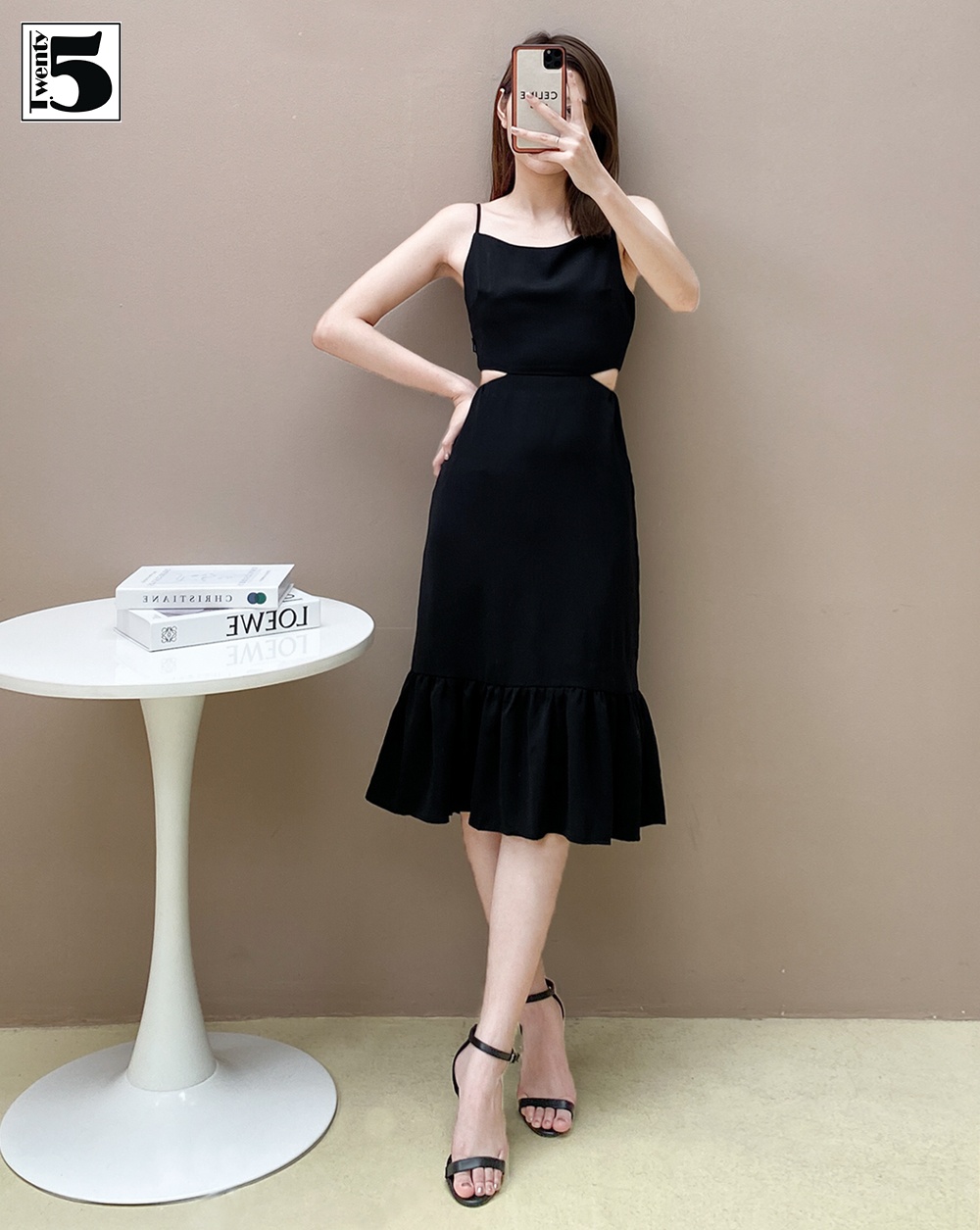 Váy đầm Ulzzang váy hai dây đen kiểu dáng hàn quốc(không kèm áo) | Shopee  Việt Nam