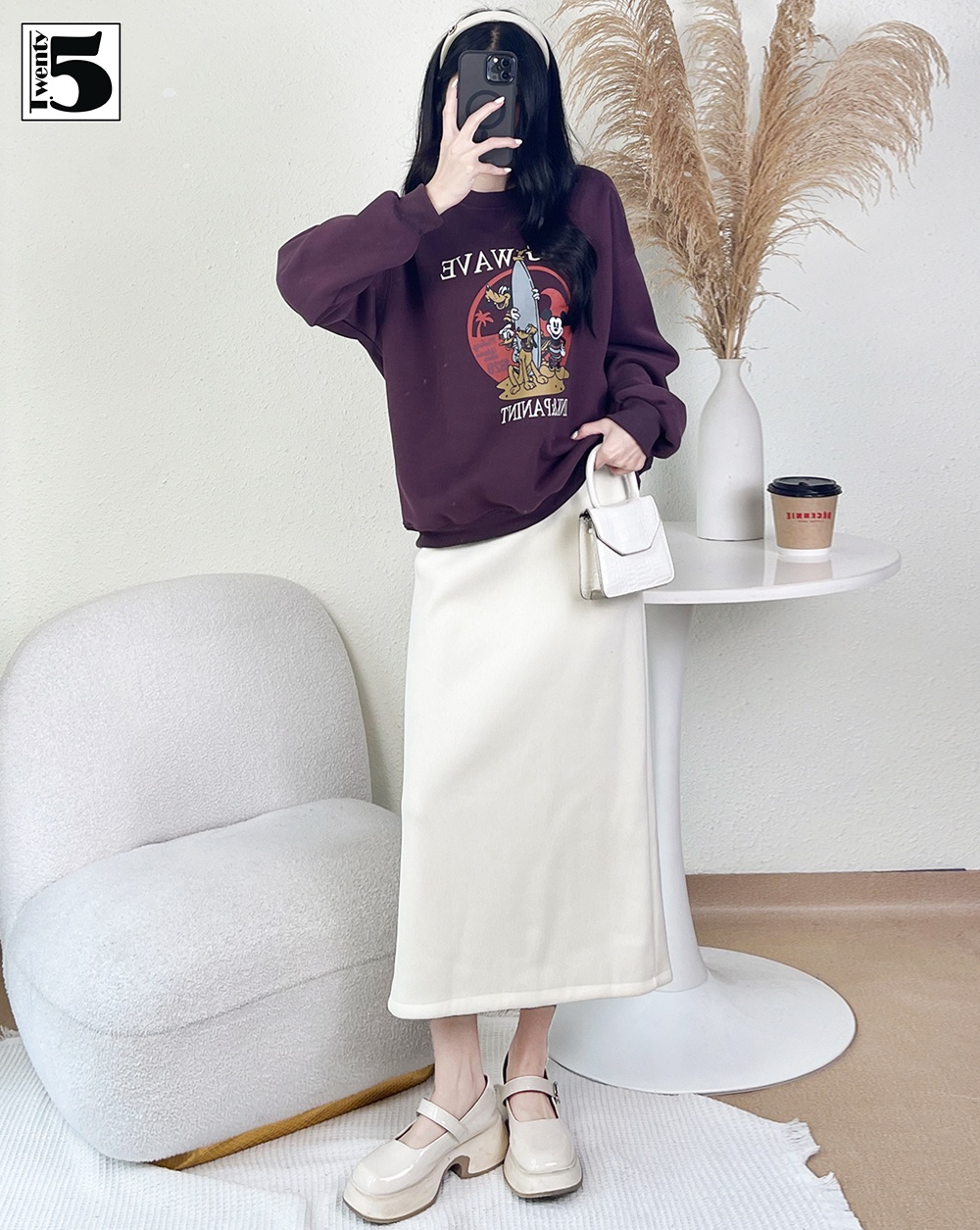 Áo hoodie mix chân váy như thế nào là chuẩn FASHIONABLE