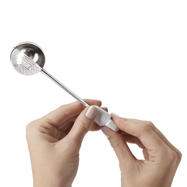 OXO, DỤNG CỤ RẮC BỘT, TRANG TRÍ
