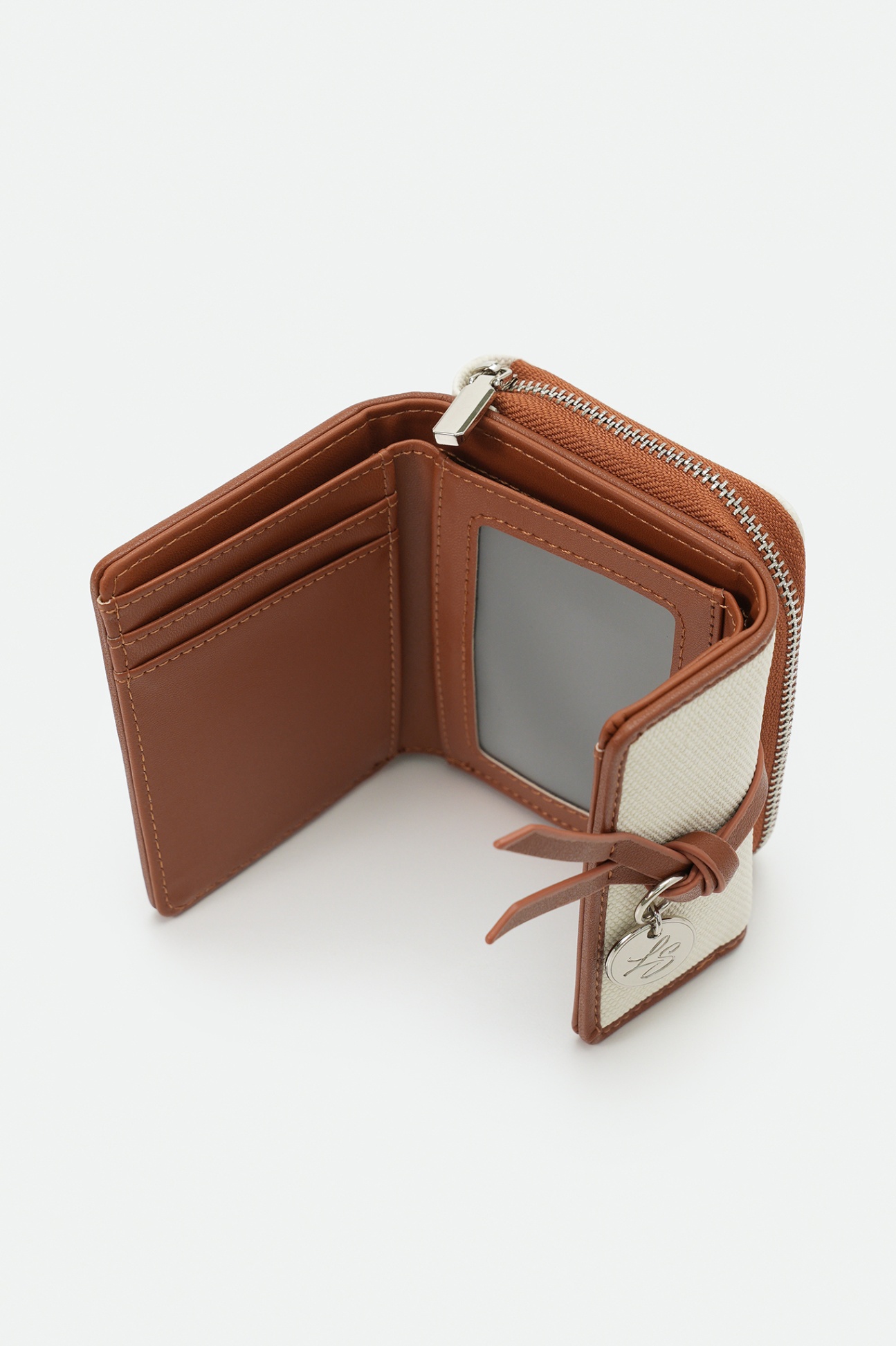 Camina Wallet