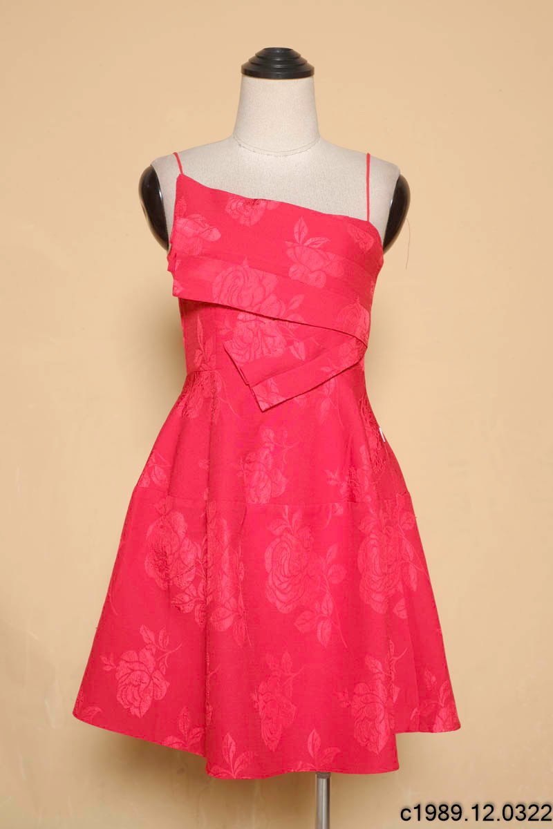 Đầm xòe kiểu hai dây chân váy xếp ly (Đỏ) | AlvinStore.Vn