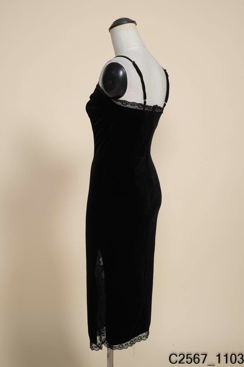 Váy hai dây uniqlo 453822 dành cho nữ màu đen size M