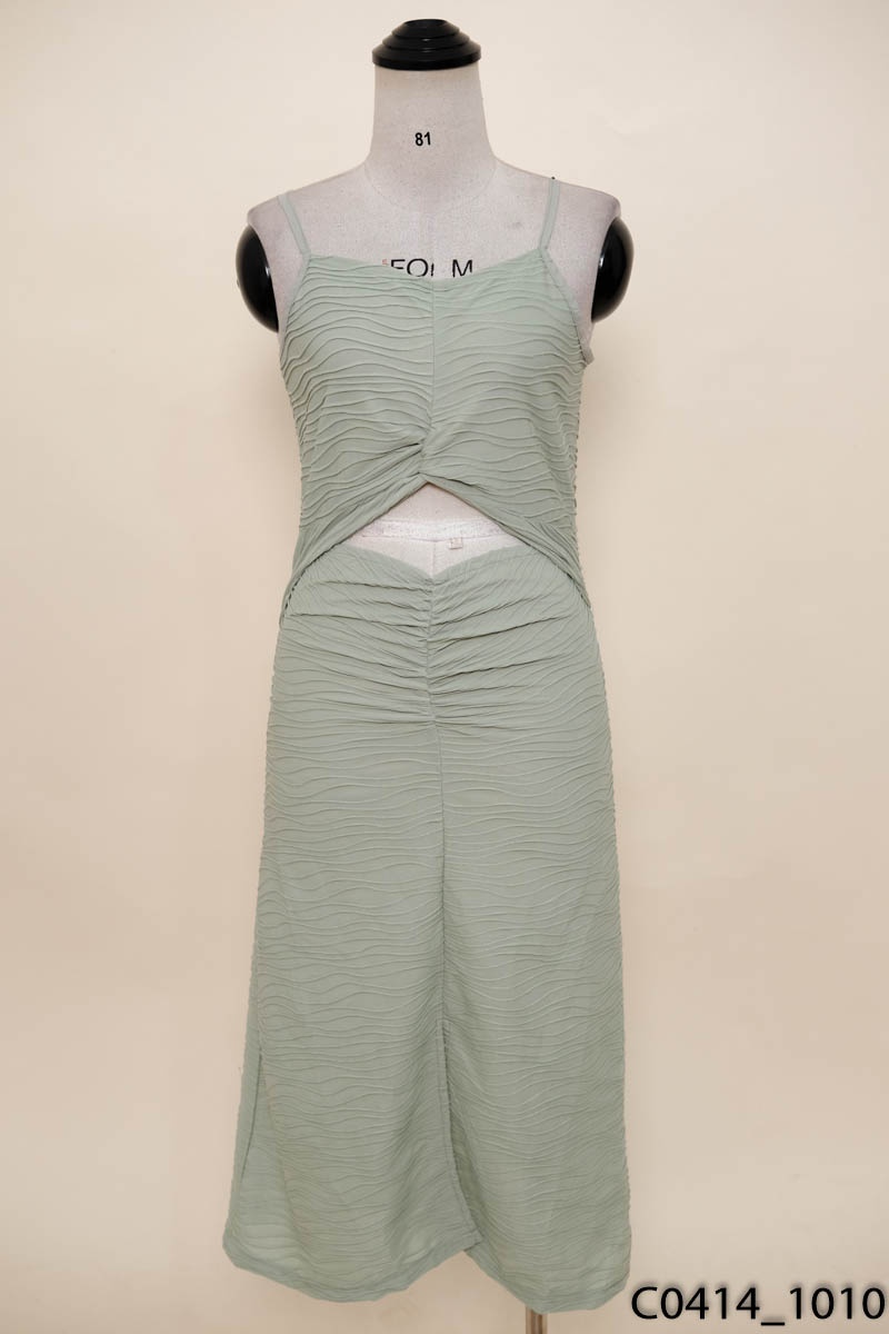 Đầm xanh khoét eo New Tags