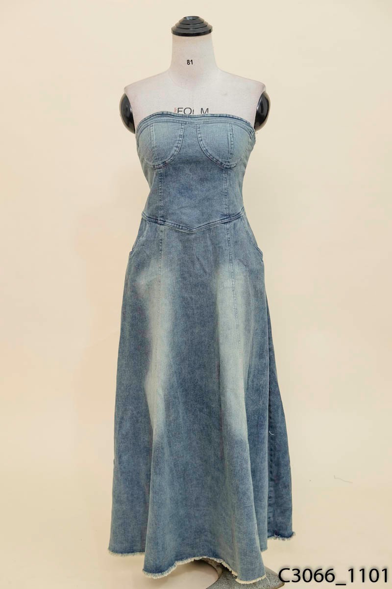 Đầm quây jeans xanh