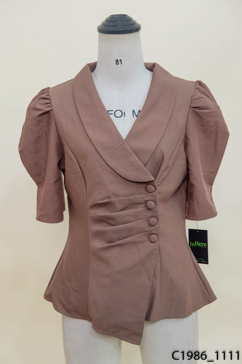 THUONG SHYN-Áo nâu cúc bọc