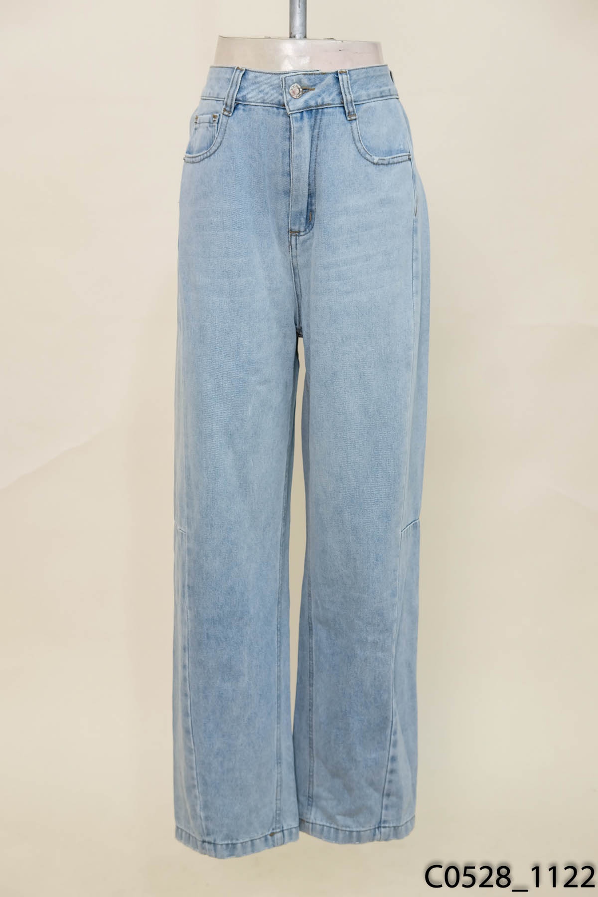 Quần jeans xanh