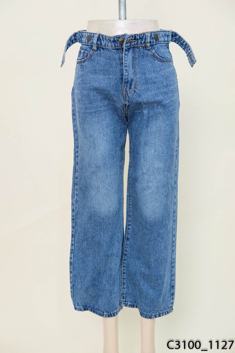 Quần jeans ống rộng